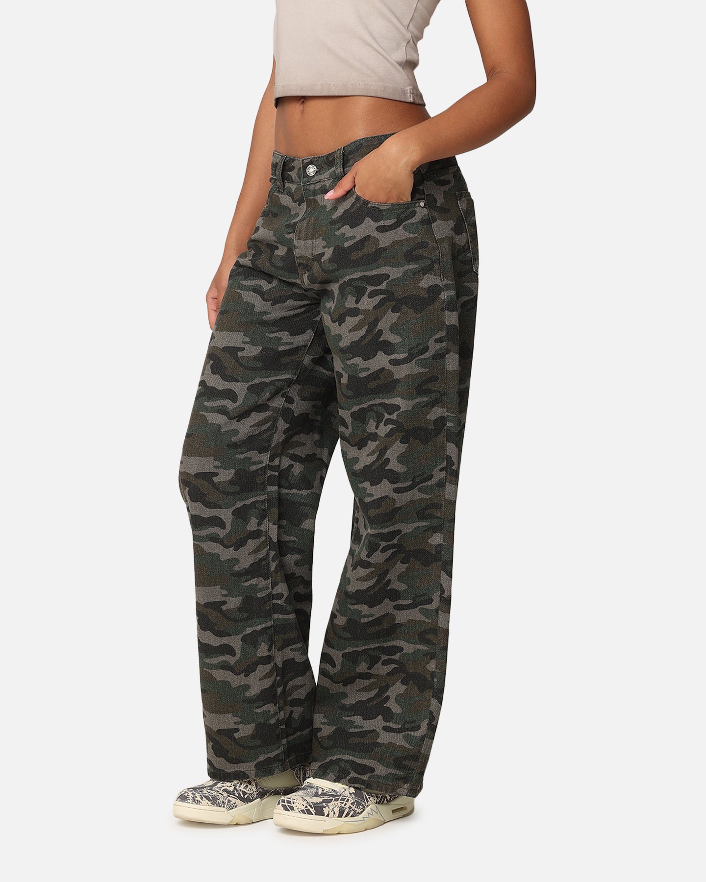 {product_title} - {shop_name}