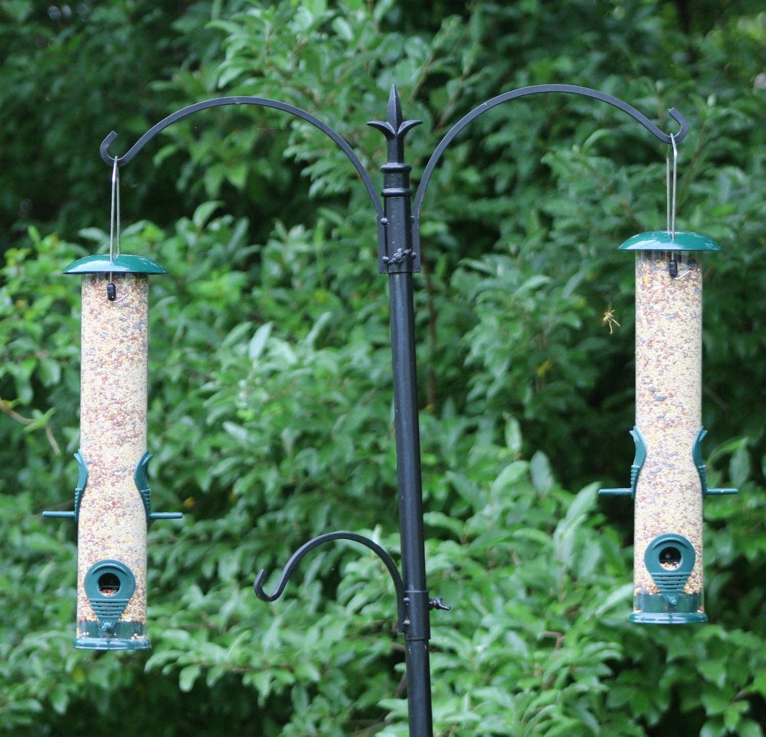 Ashman Sturdy Tube Bird Feeders-Set of 2, Green, Red or Yellow、mySite、g9winljtr