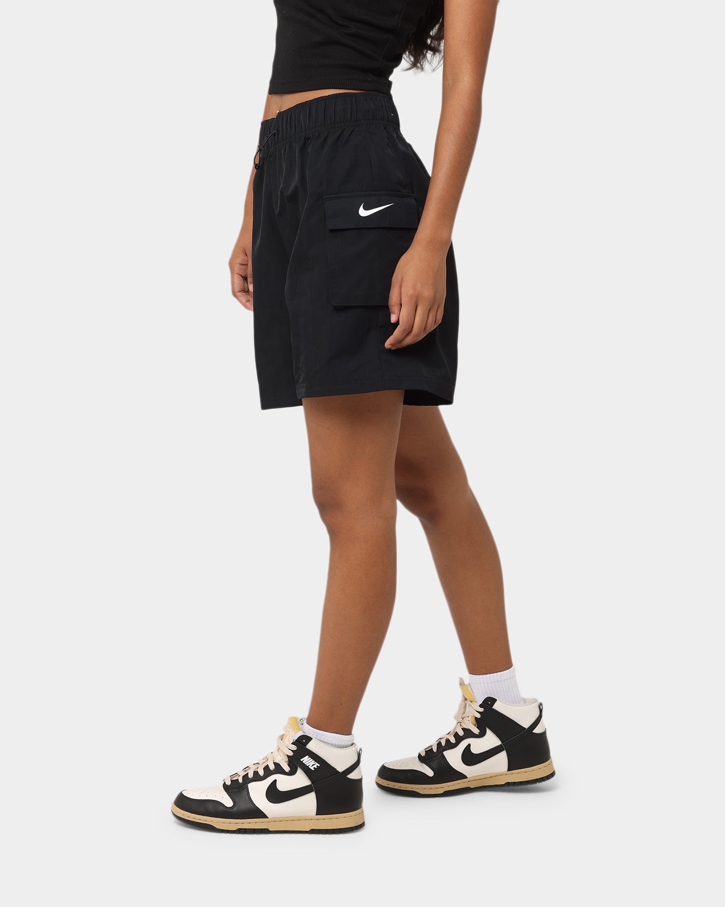 Nike Women's Nike Essential Woven High-Waisted Shorts Black/White、mySite、zt4zffjzw
