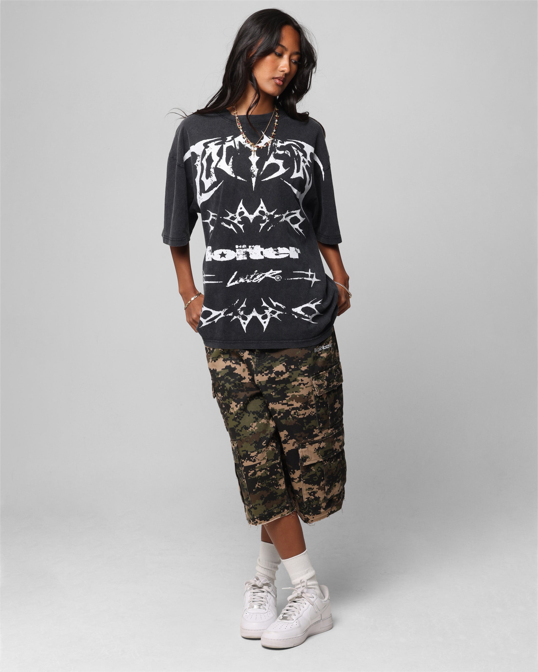 {product_title} - {shop_name}