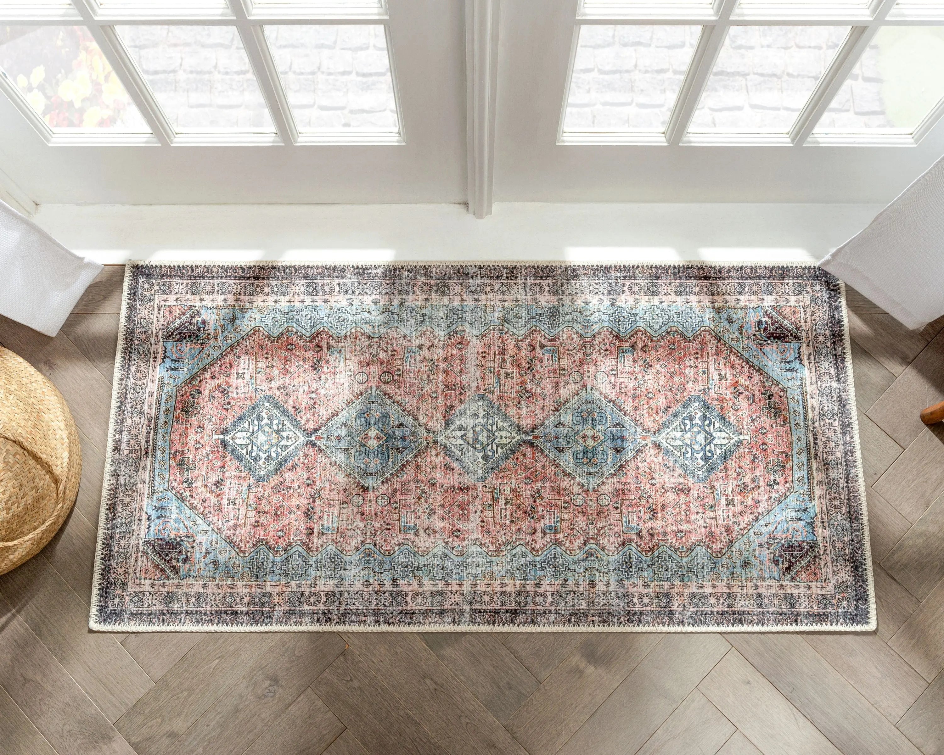 Menda Machine Washable Vintage Bohemian Meallion Oriental Light Blue Flat-Weave Distressed Rug、mySite、gigharbornorthrealestate
