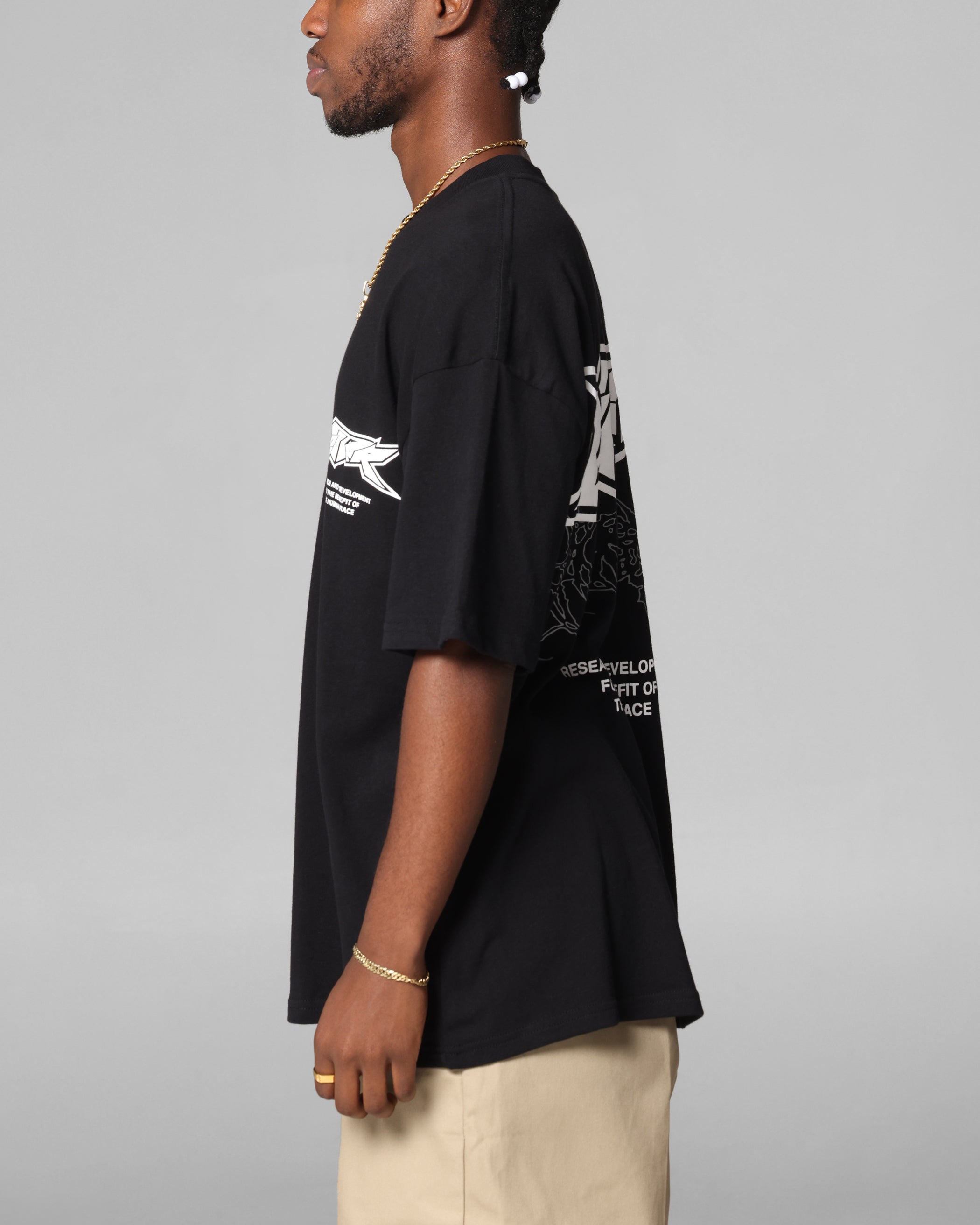 Loiter Runway T-Shirt Black、mySite、zt4zffjzw