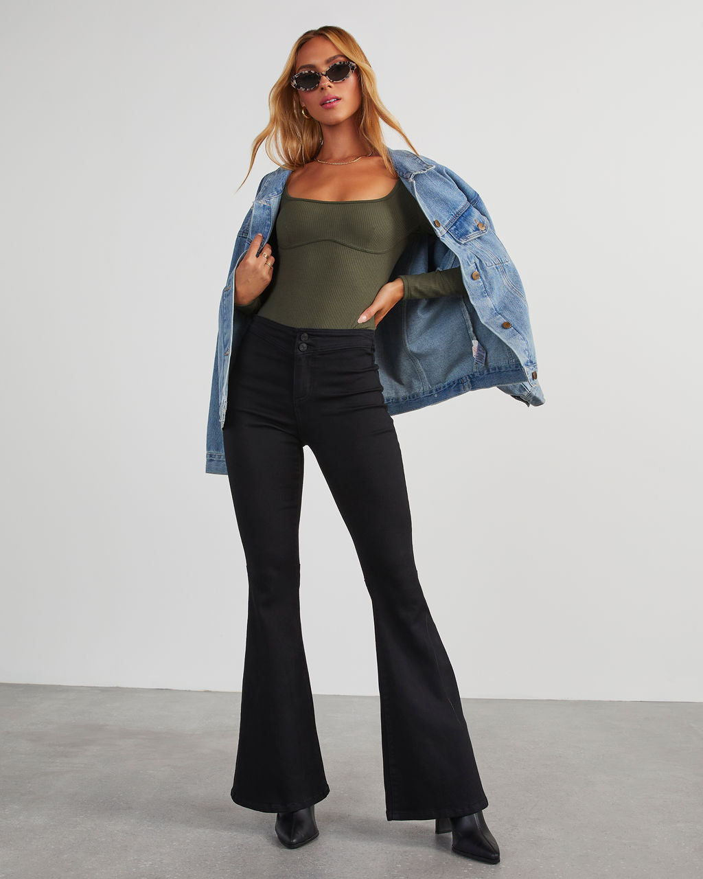 {product_title} - {shop_name}