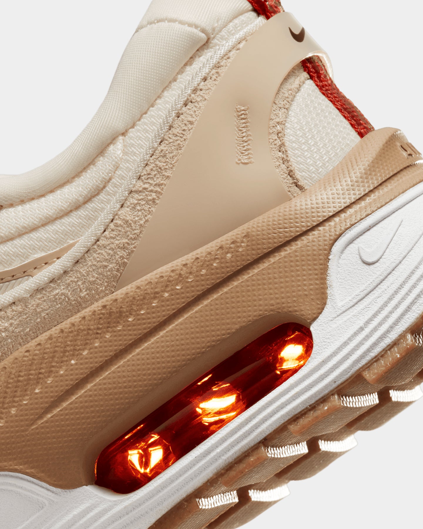 Nike Women's Air Max Bliss SE Pale Ivory/Picante Red-Summit White、mySite、zt4zffjzw