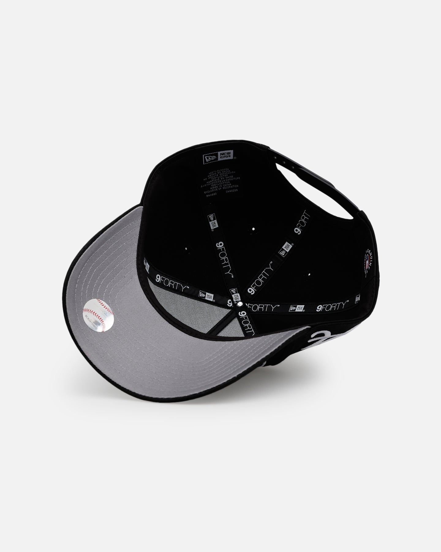 New Era Atlanta Braves 'Oversized Gothic Script Crown' 9FORTY A-Frame Snapback Black/White、mySite、zt4zffjzw