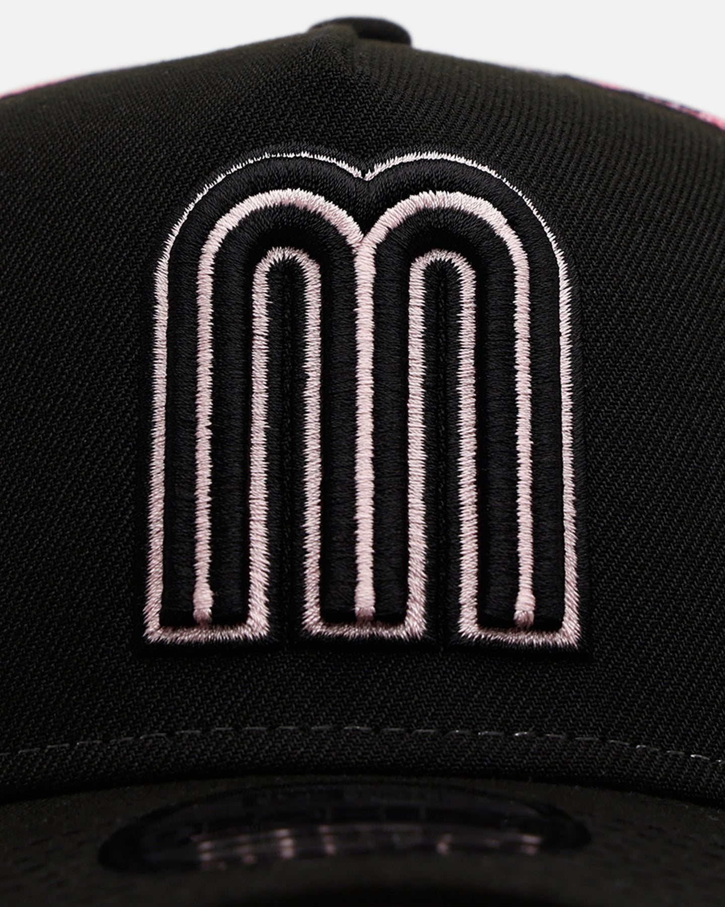 New Era Mexico National Baseball Team 'Thoughtful' 9FORTY A-Frame Trucker Snapback Black/Pink、mySite、zt4zffjzw