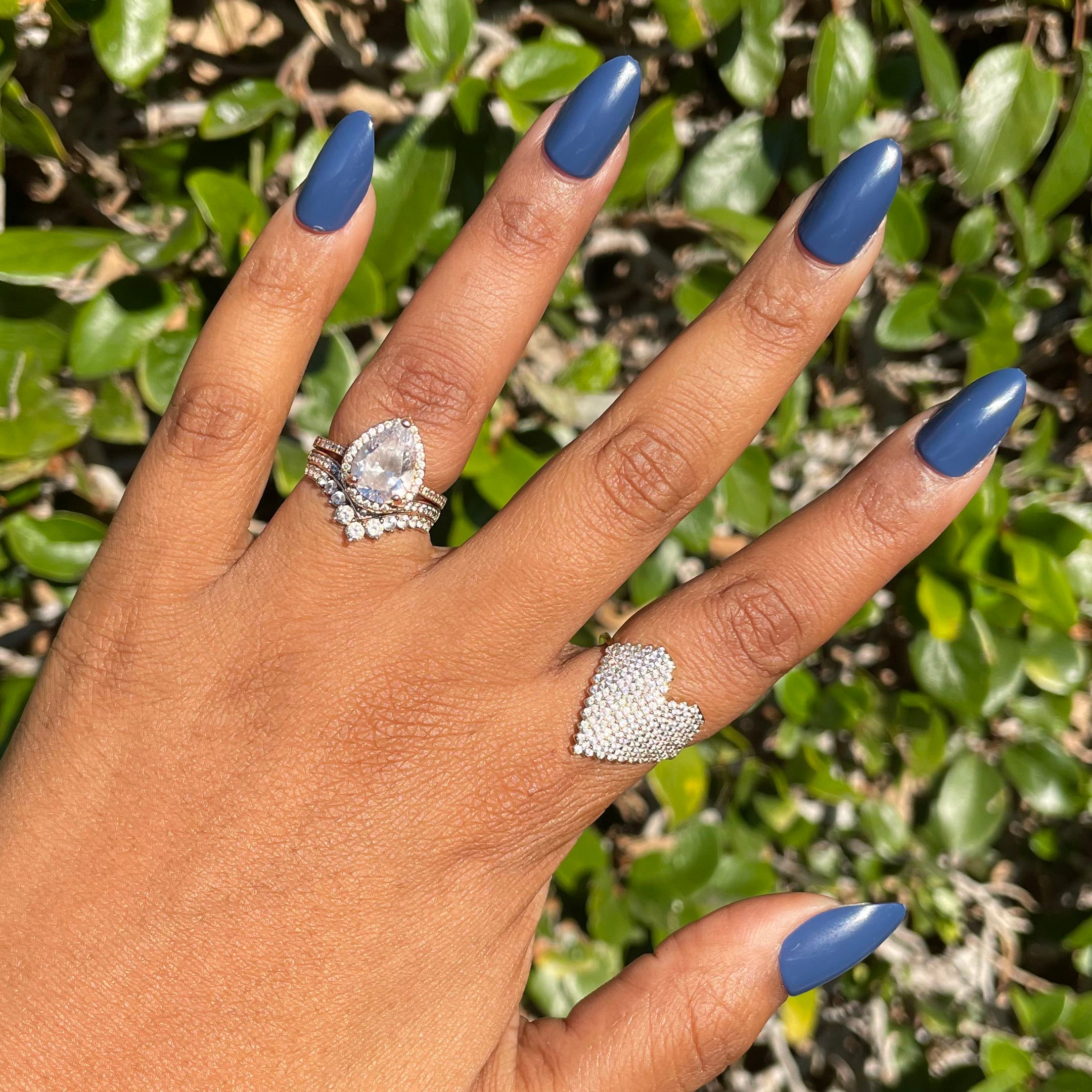 Social Studies - Press-On | Medium | Almond - Part of Set、mySite、solidvoid