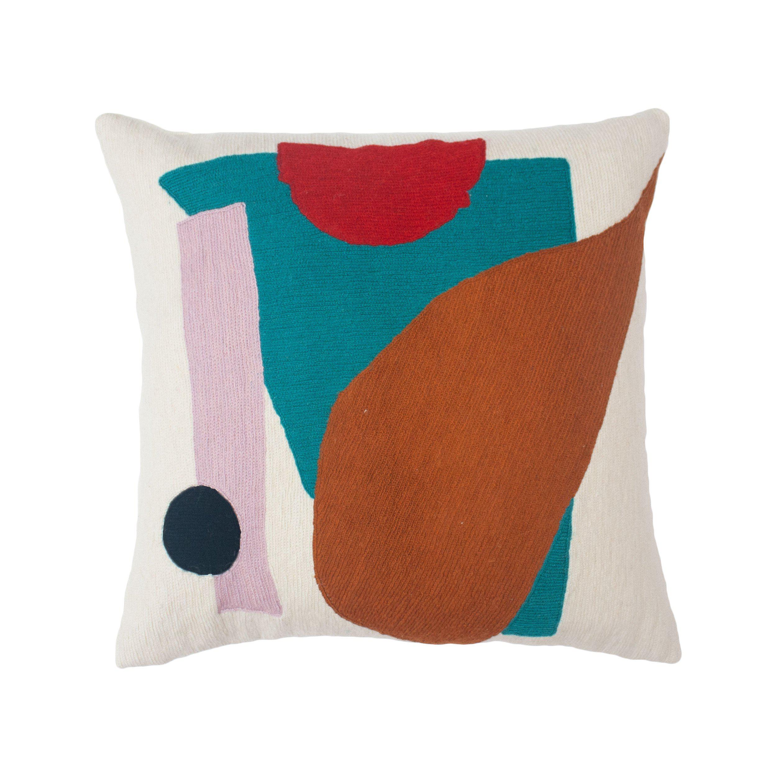 Blah Blah Shapes Pillow、mySite、gigharbornorthrealestate