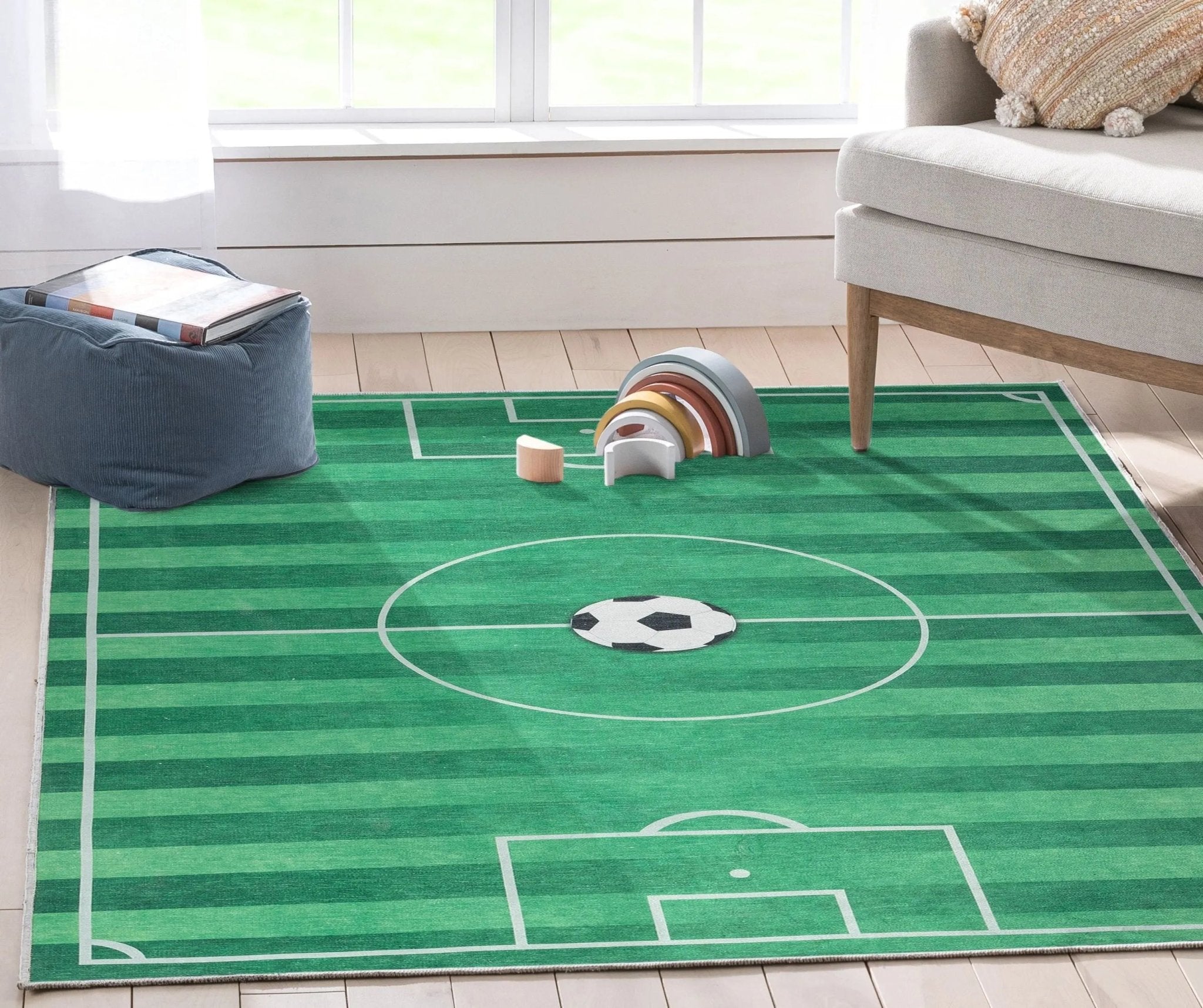Soccer Field Modern Green Kids Flat-Weave Rug、mySite、gigharbornorthrealestate