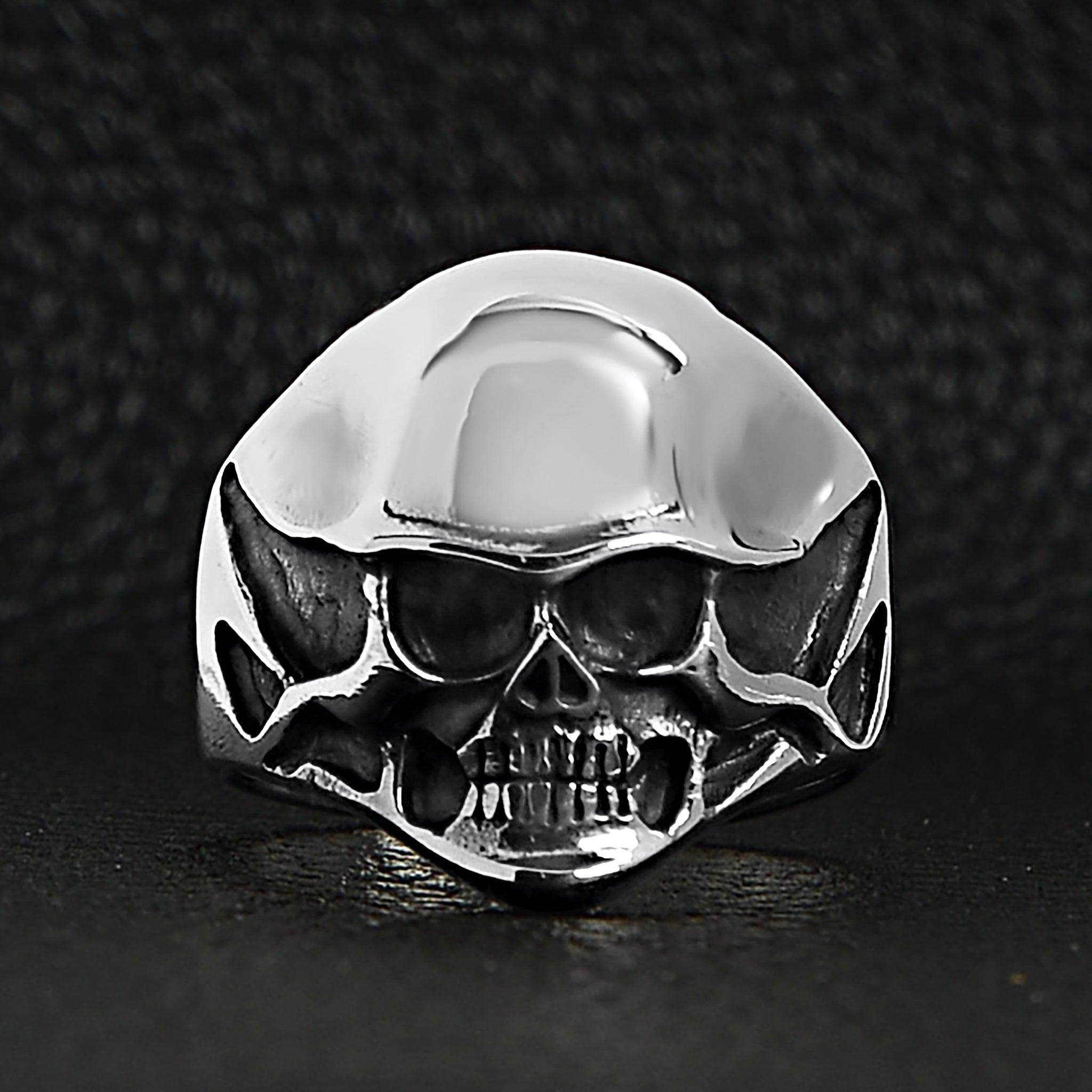Sterling Silver Black Eyed Skull Ring / SSR0002、mySite、dreamappss