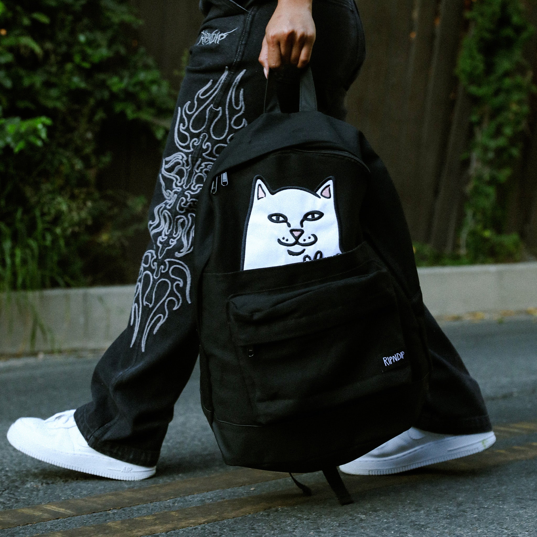  Lord Nermal Velcro Hands Backpack (Black)、mySite、merchandisen