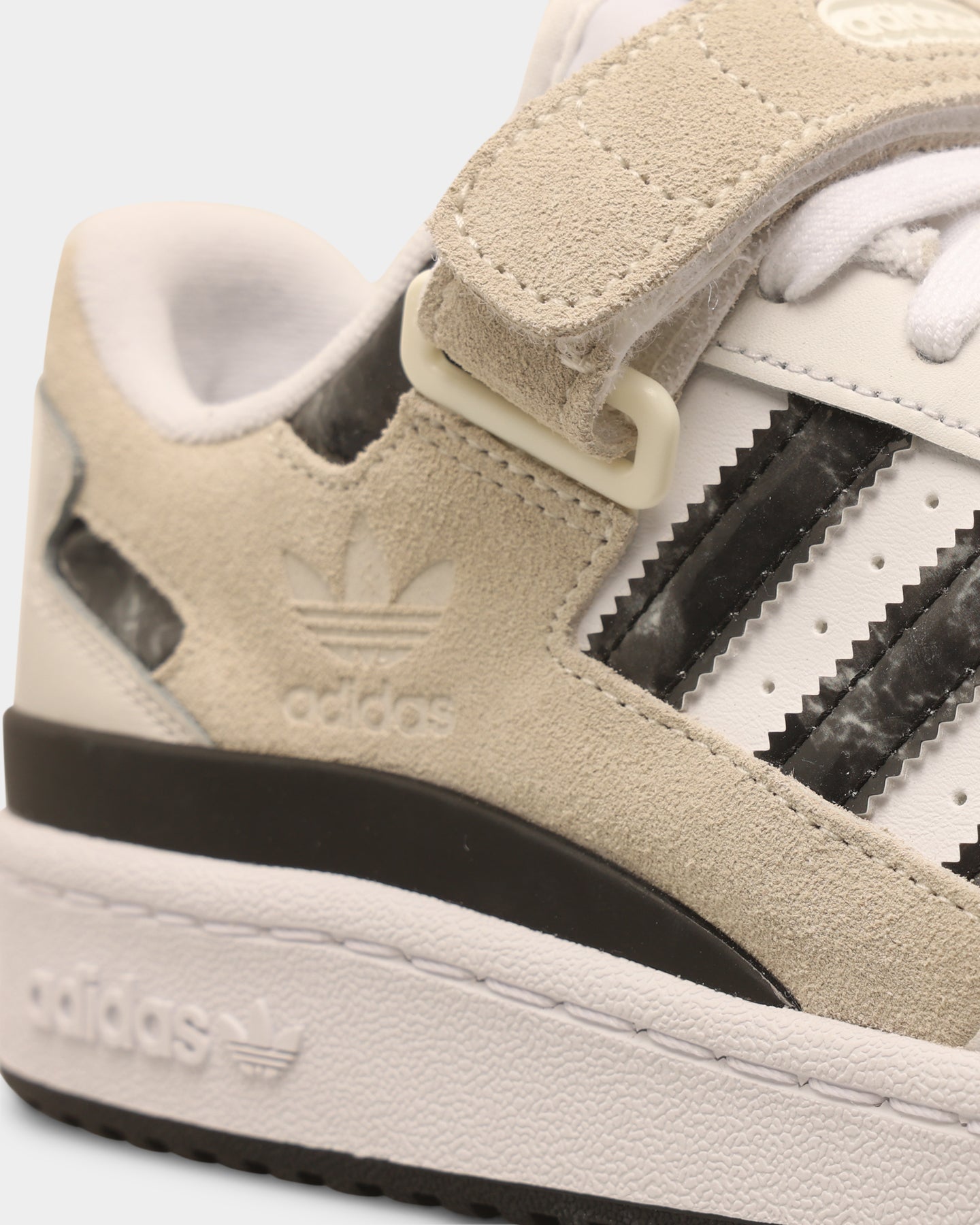 Adidas Women's Forum Low Ftwr White/Off White、mySite、zt4zffjzw