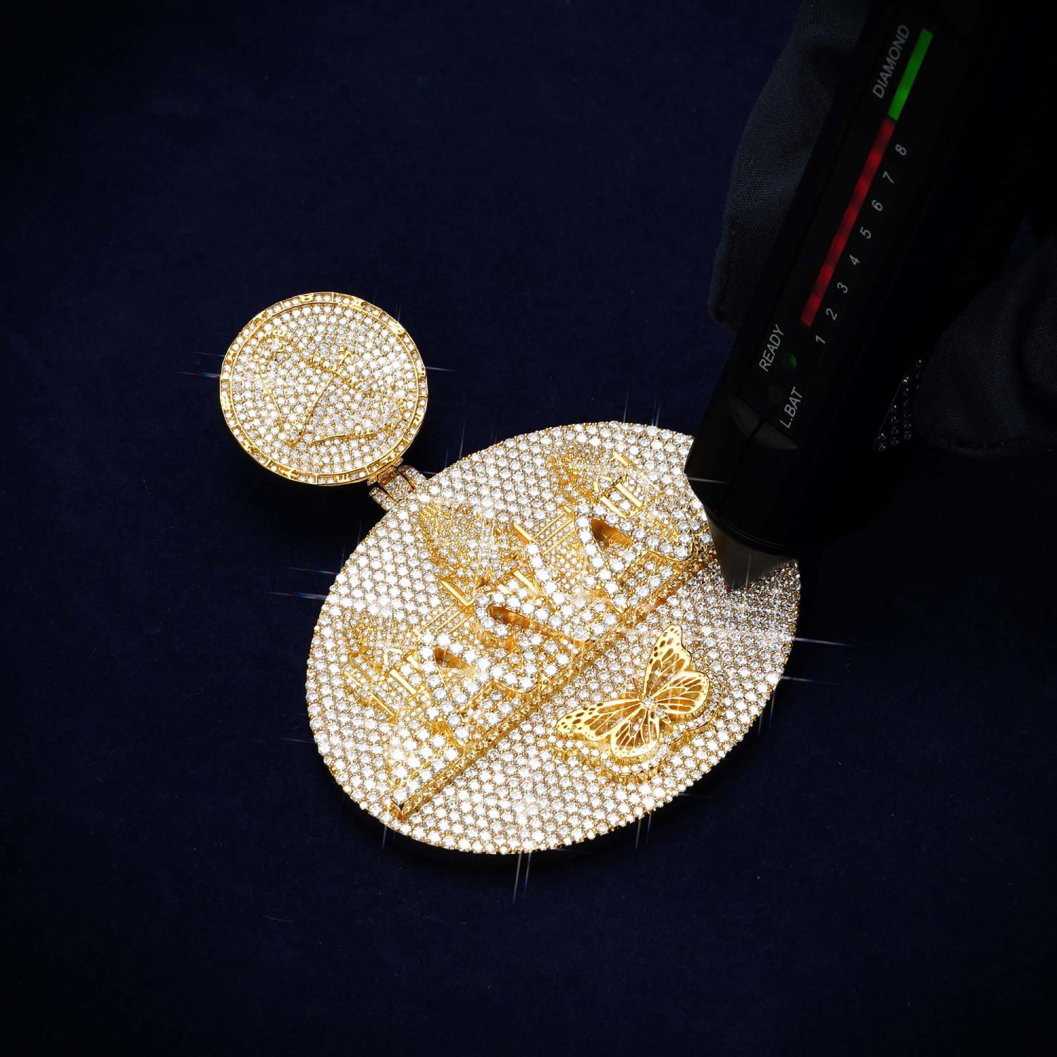 Custom Moissanite Butterfly Circle Pendant 14K Gold、mySite、hinf8tx79