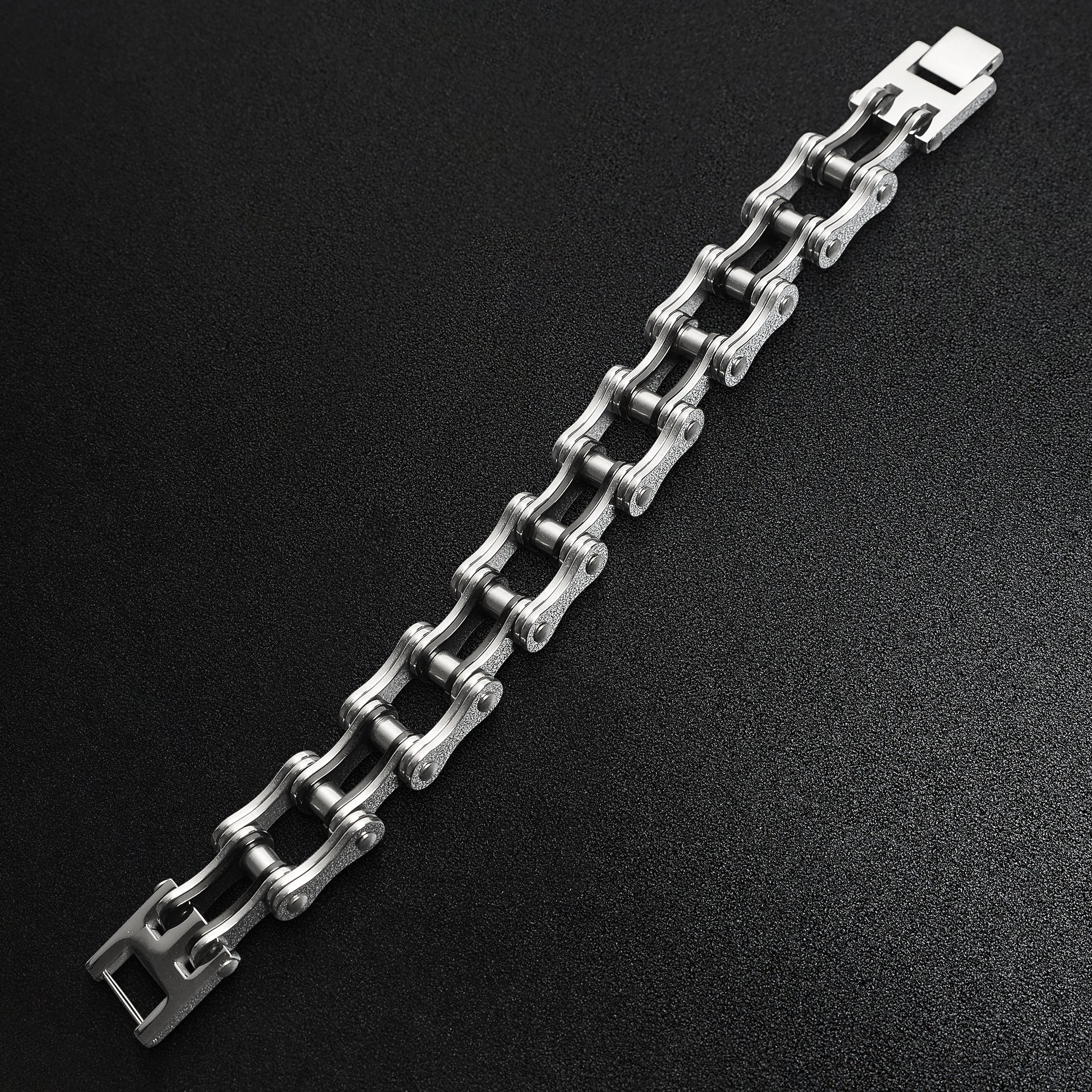 Stainless Steel And Black Bike Chain Bracelet / WCB1008、mySite、dreamappss