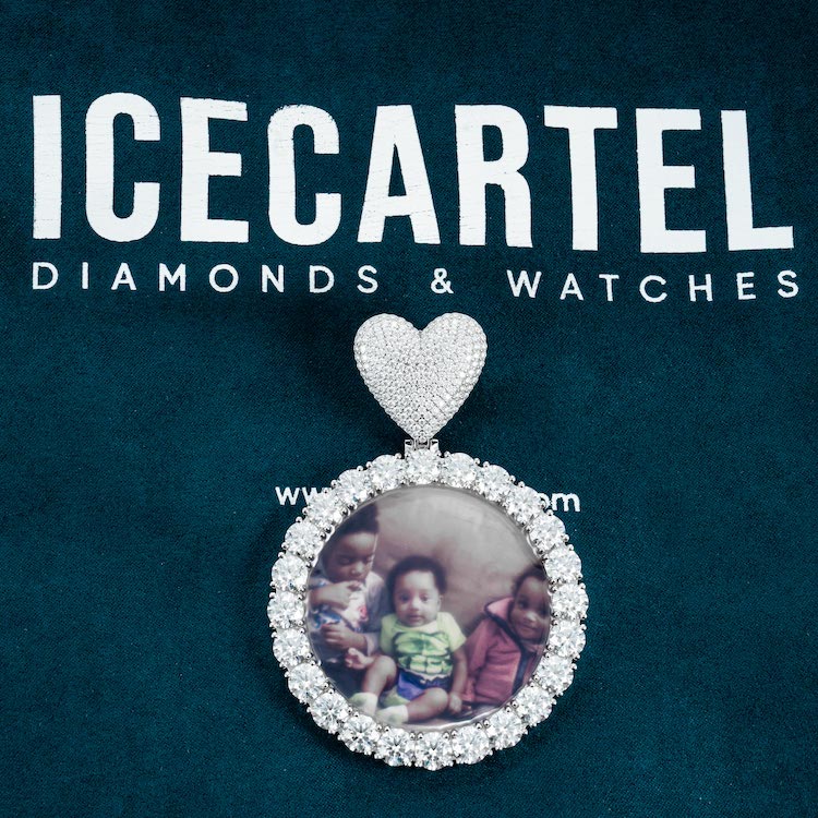 Custom Moissanite Photo Pendant 14K Gold、mySite、hinf8tx79