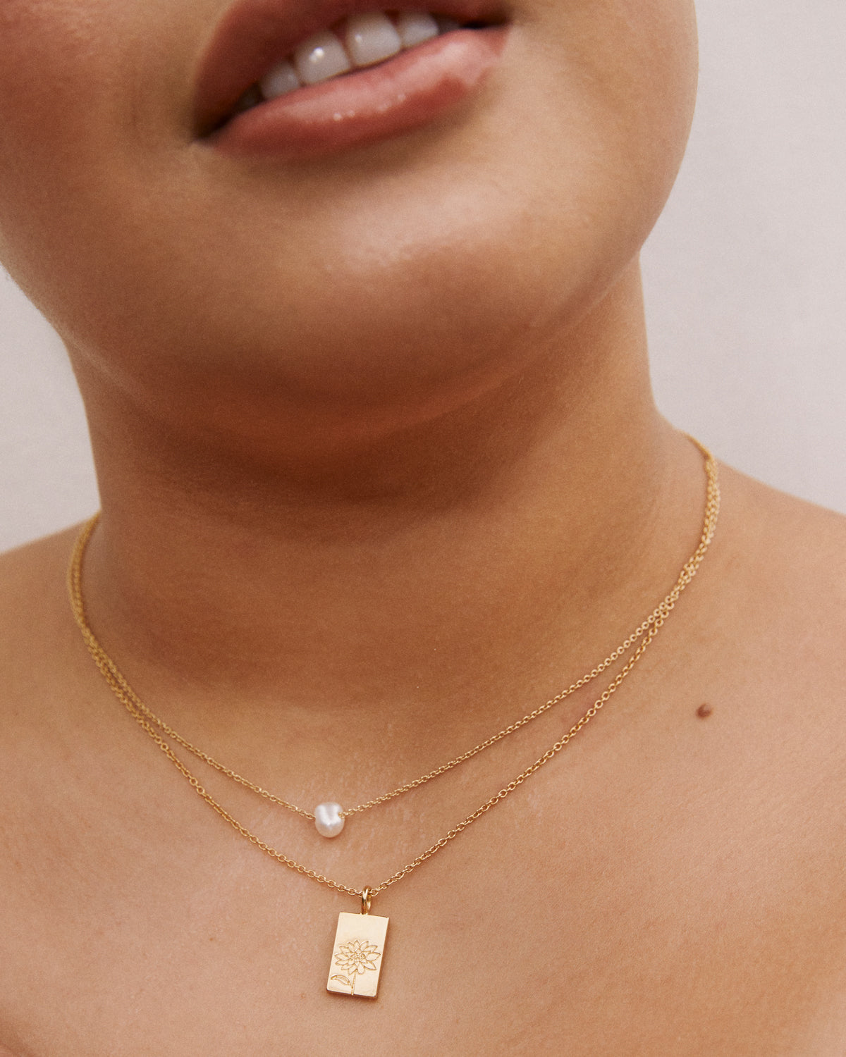 Chasing Light Necklace、mySite、hinf8tx79