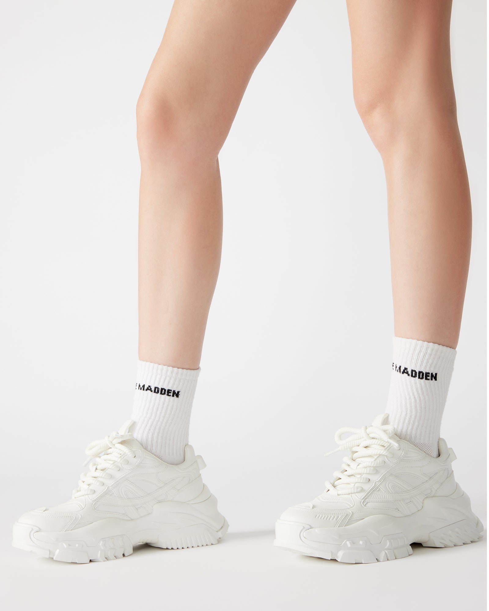 RENEGADE WHITE - SM REBOOTED、mySite、gtrtttuynbv