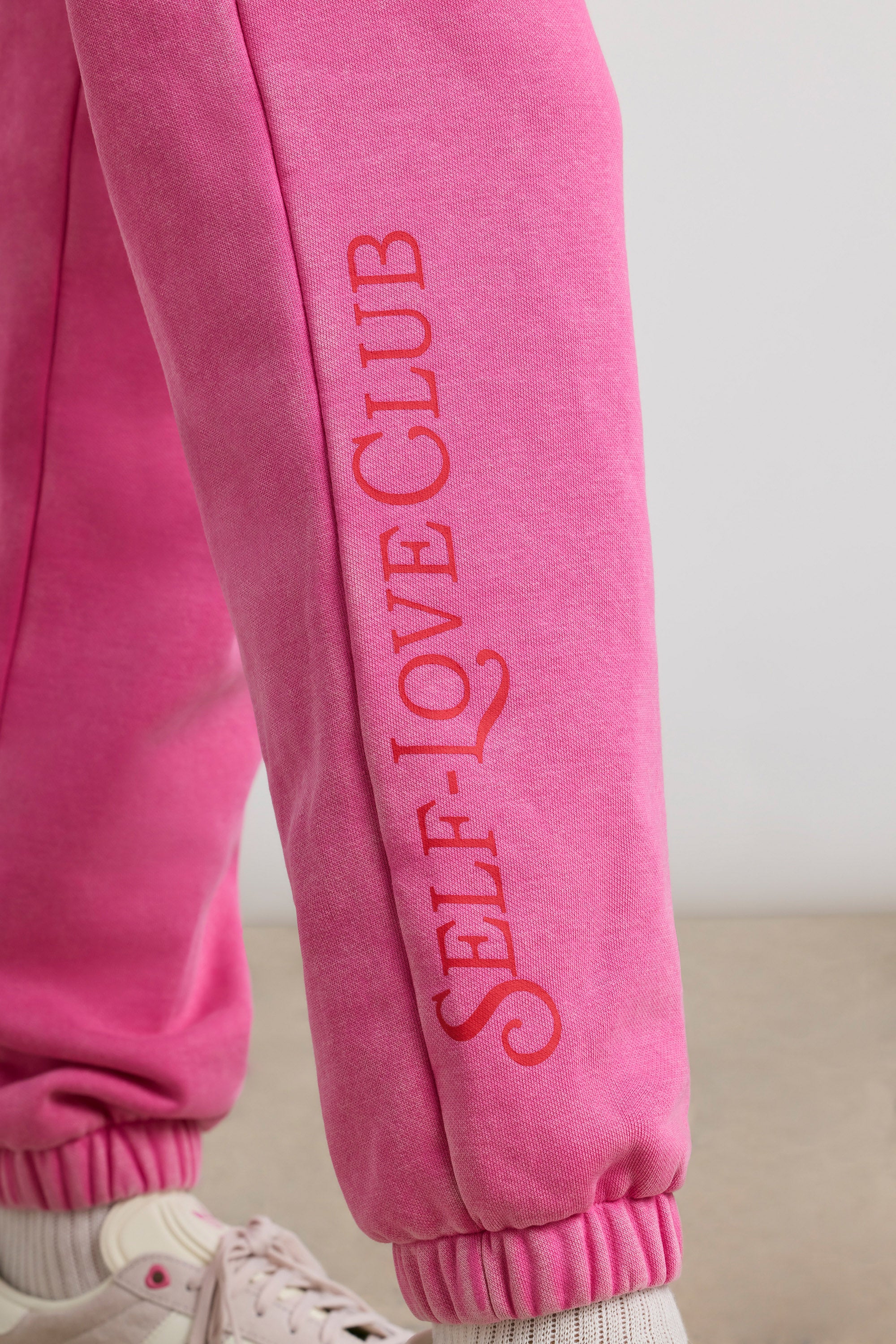 Oversized Joggers in Hot Pink、mySite、solidvoid