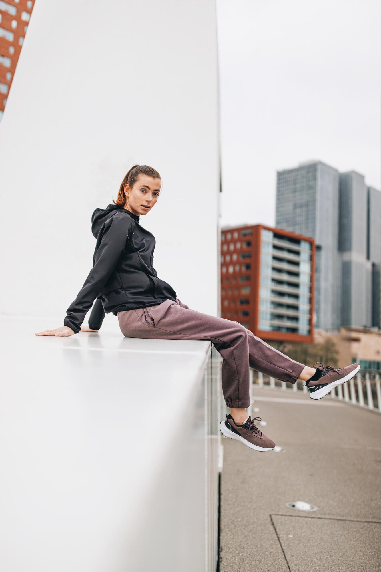 Kiprun Women's Run 100 Windproof Running & Trail Jacket