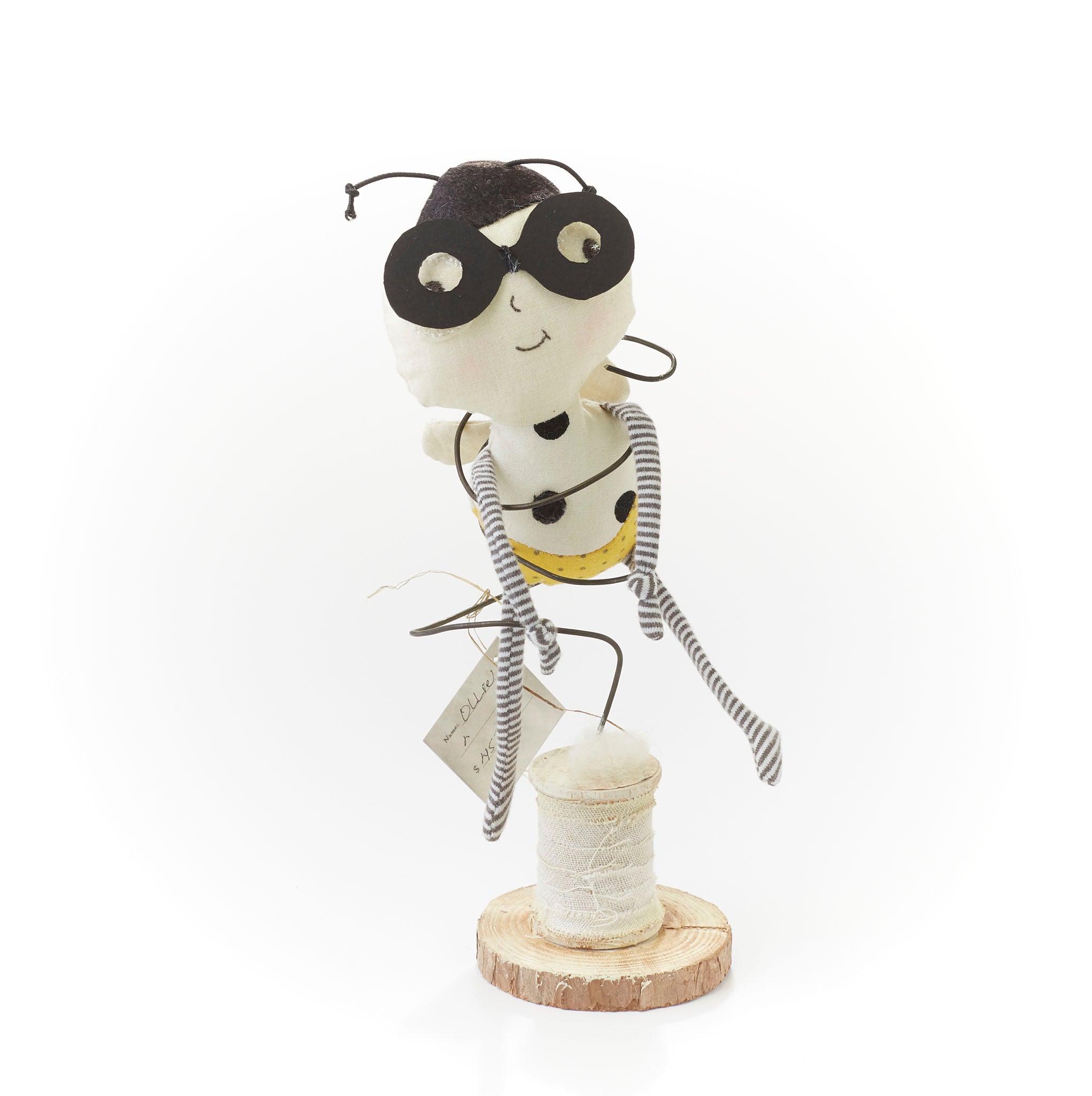 RETIRED - Hutch Studio - Ollie - One Of A Kind Bug、mySite、g9winljtr