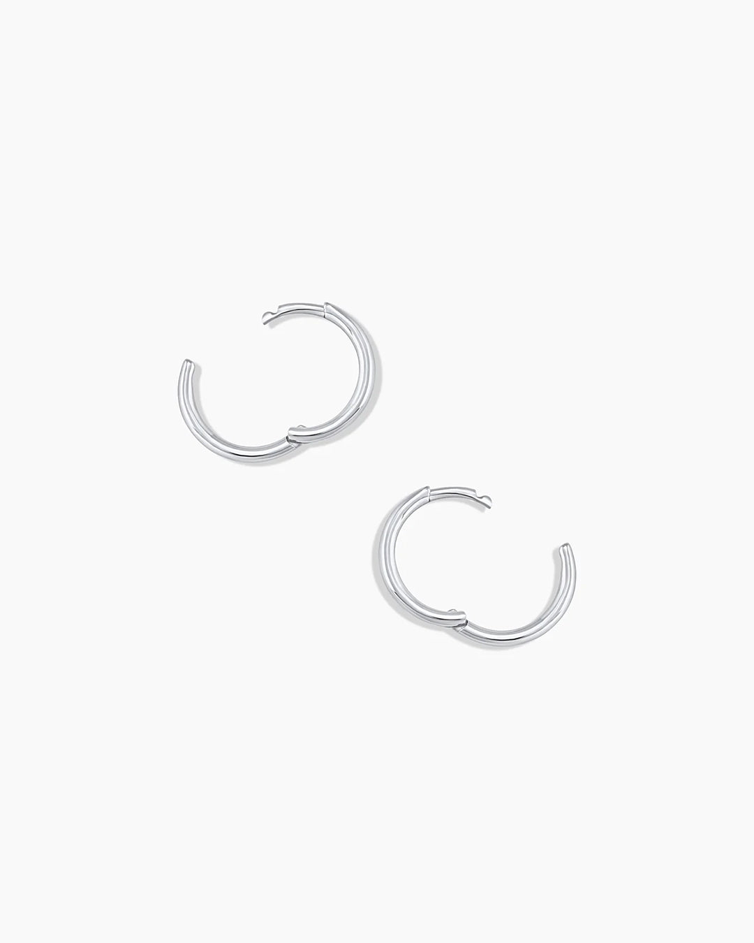 14k White Gold Classic Huggies、mySite、hinf8tx79