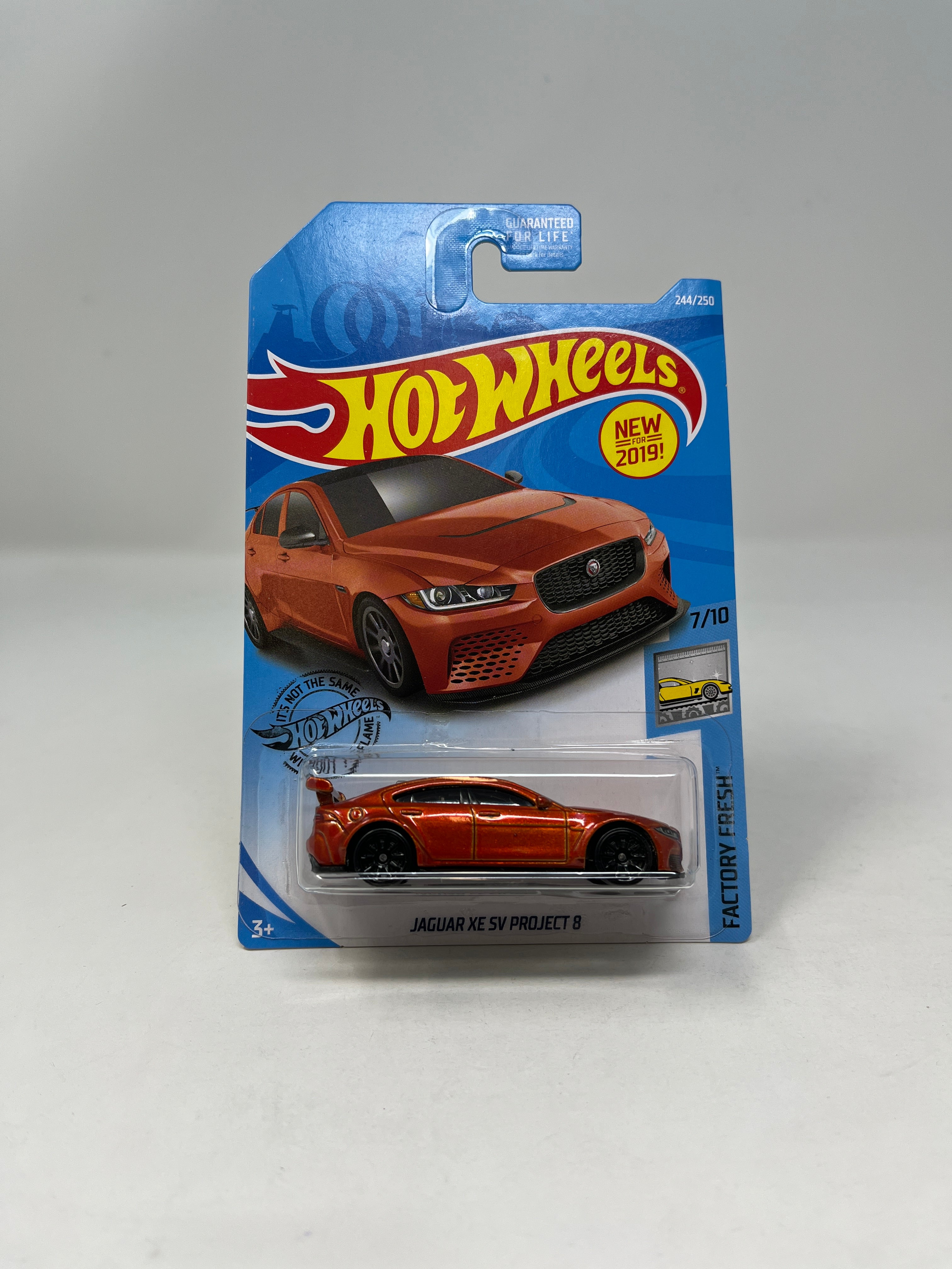 Jaguar XE SV Project 8 #244 * Orange * 2019 Hot Wheels、mySite、hgirdovlk