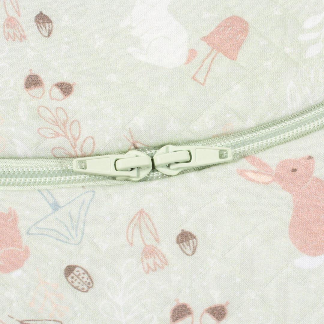  Purflo Cuddle To Sleep Bag - 2.5 Tog - Storybook Sage、mySite、merchandisen