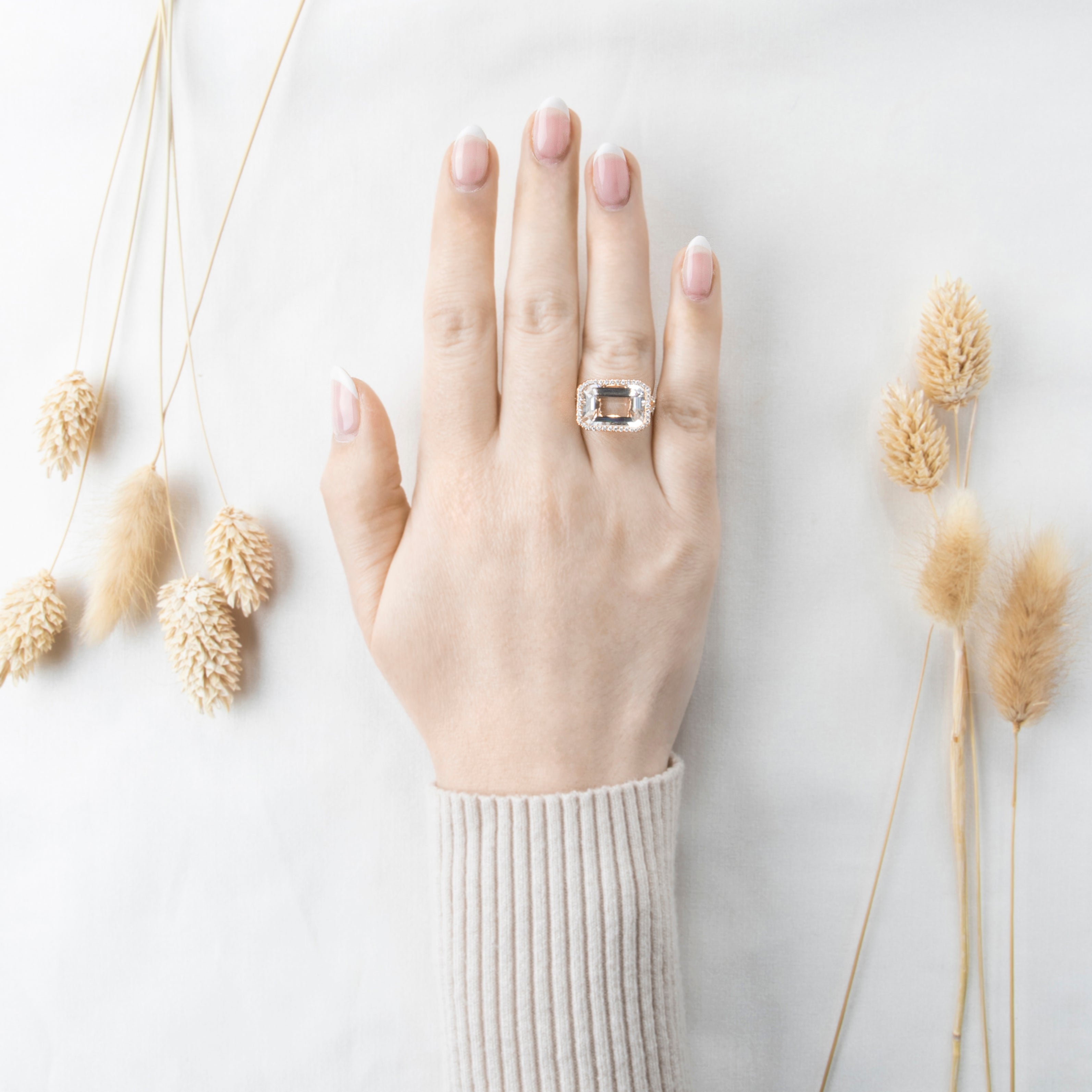 Estate 18k Rose Gold Rock Crystal .738cttw Diamond East-West Cocktail Ring 7.25、mySite、hinf8tx79