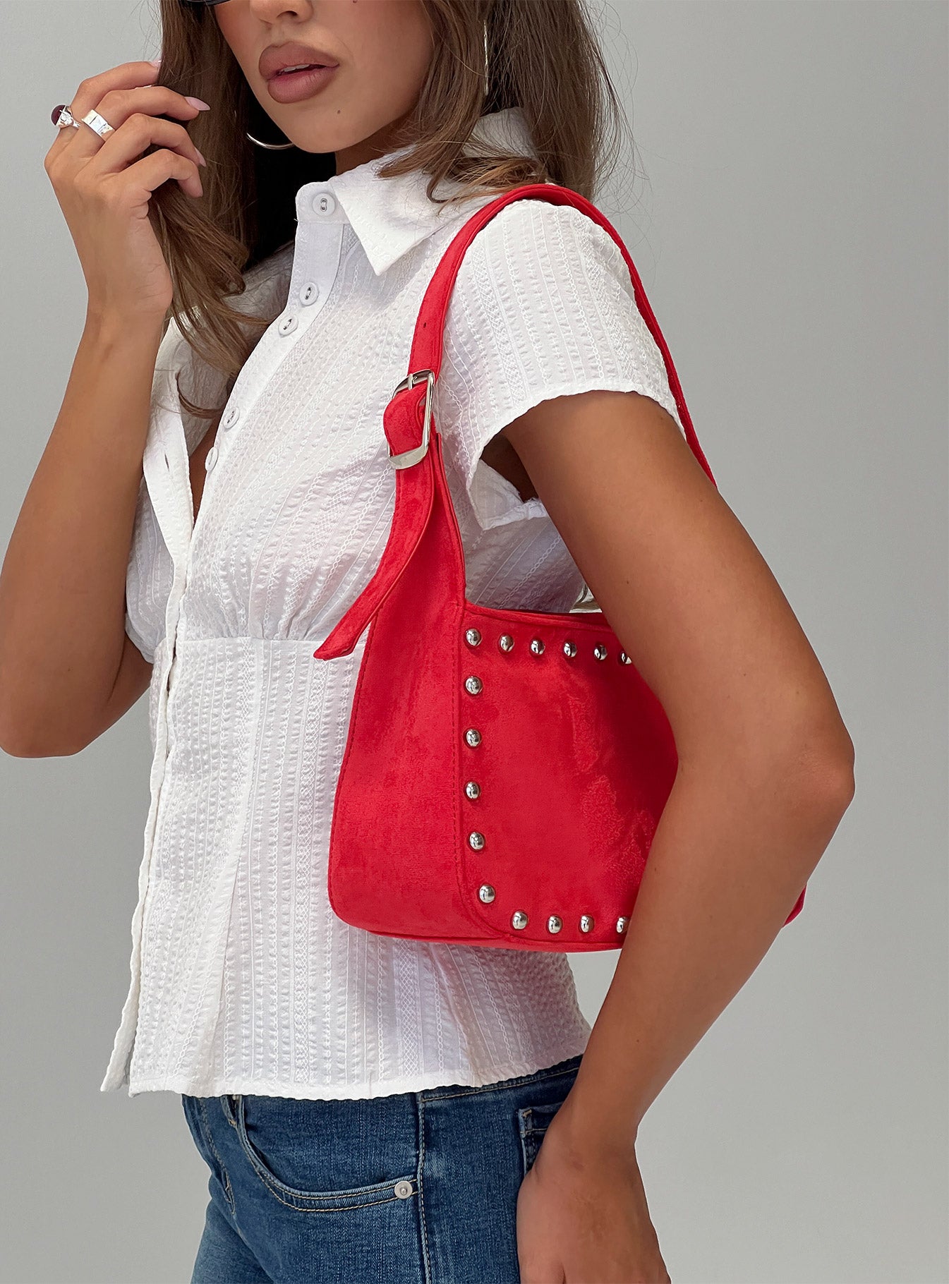 Wistfully Studded Shoulder Bag Red、mySite、solidvoid