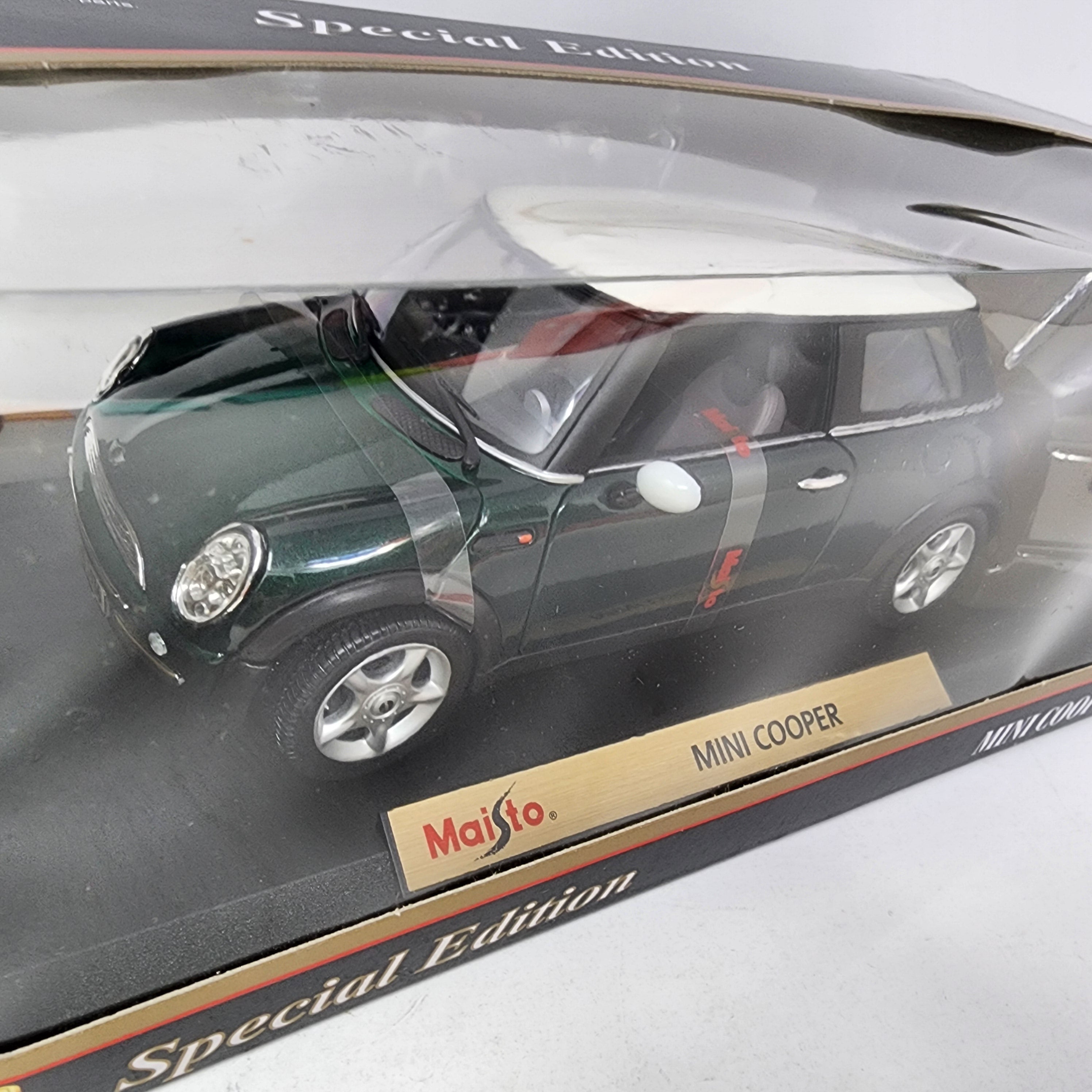 Mini Cooper * Green * Maisto Special Edition 1/18 Scale、mySite、hgirdovlk
