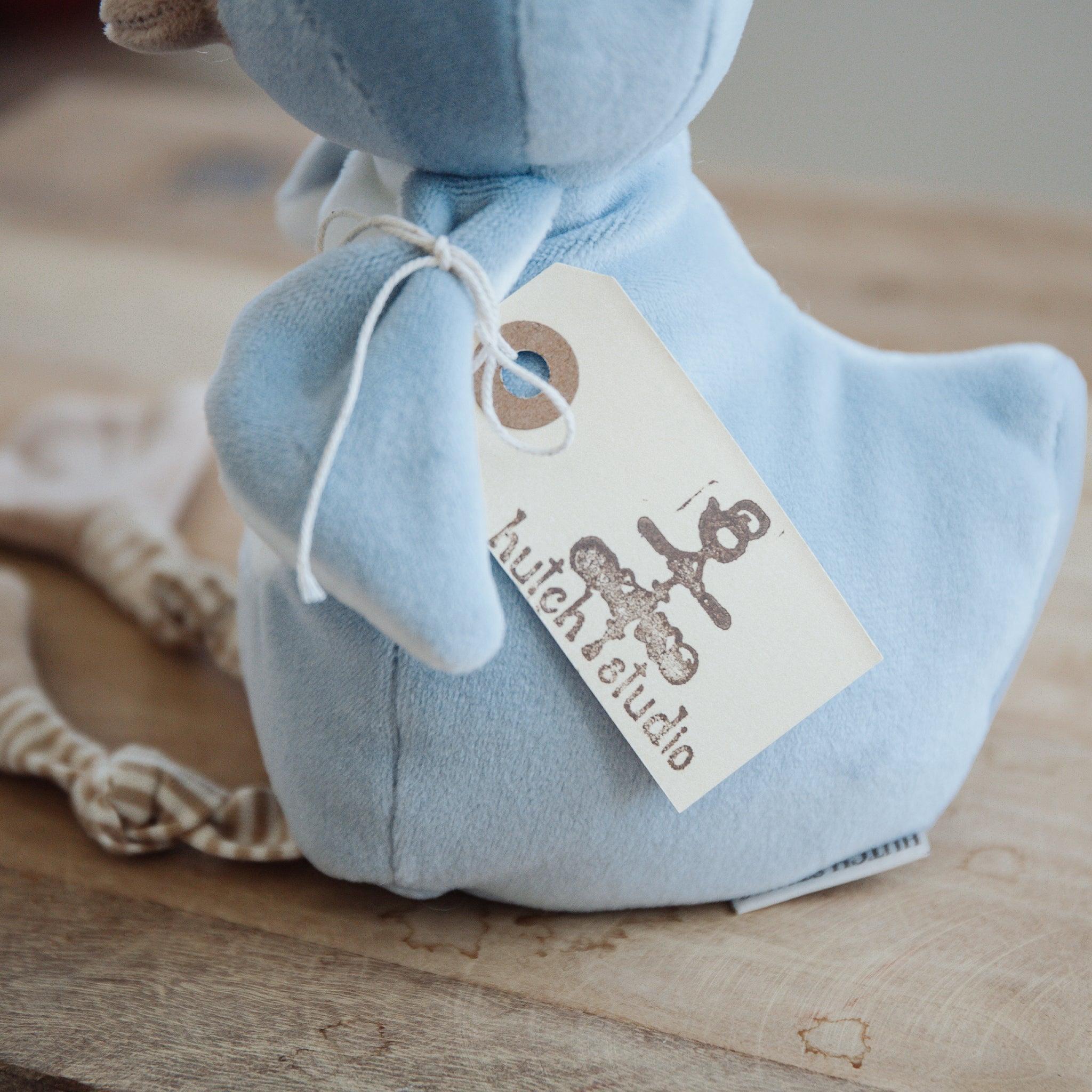 RETIRED - Hutch Studio - Hand Crafted Don't Be Blue Bird、mySite、g9winljtr