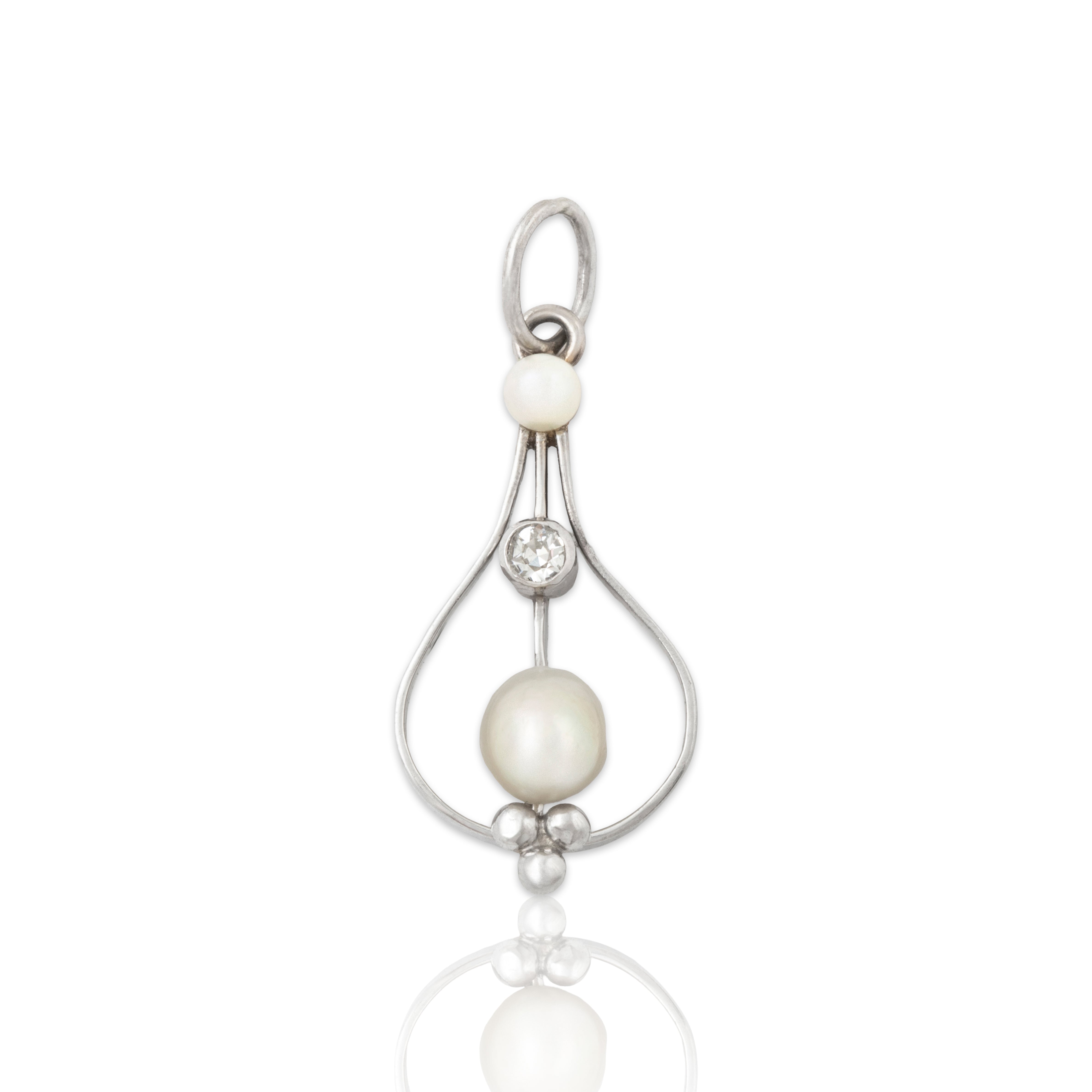 Antique Art Nouveau Platinum Pearl Diamond Openwork Teardrop Charm / Pendant、mySite、hinf8tx79