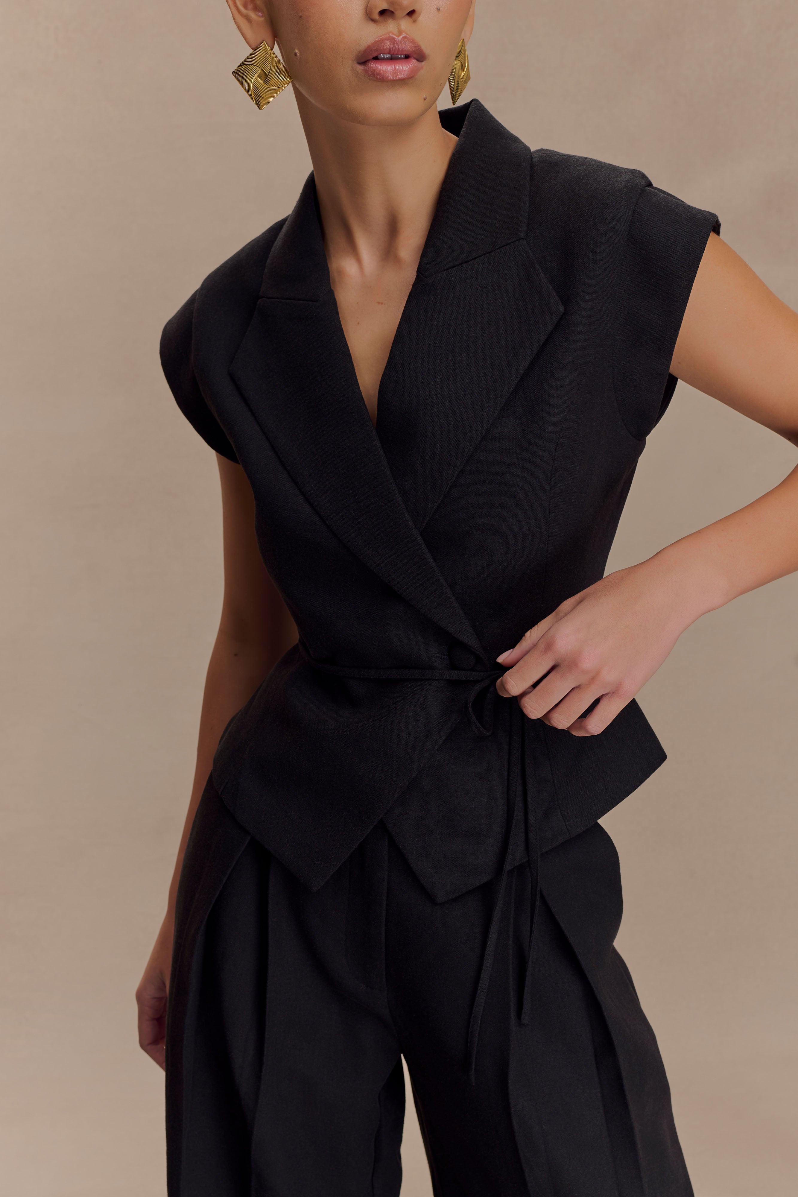 Andina Shortsleeve Linen Top - Black、mySite、solidvoid