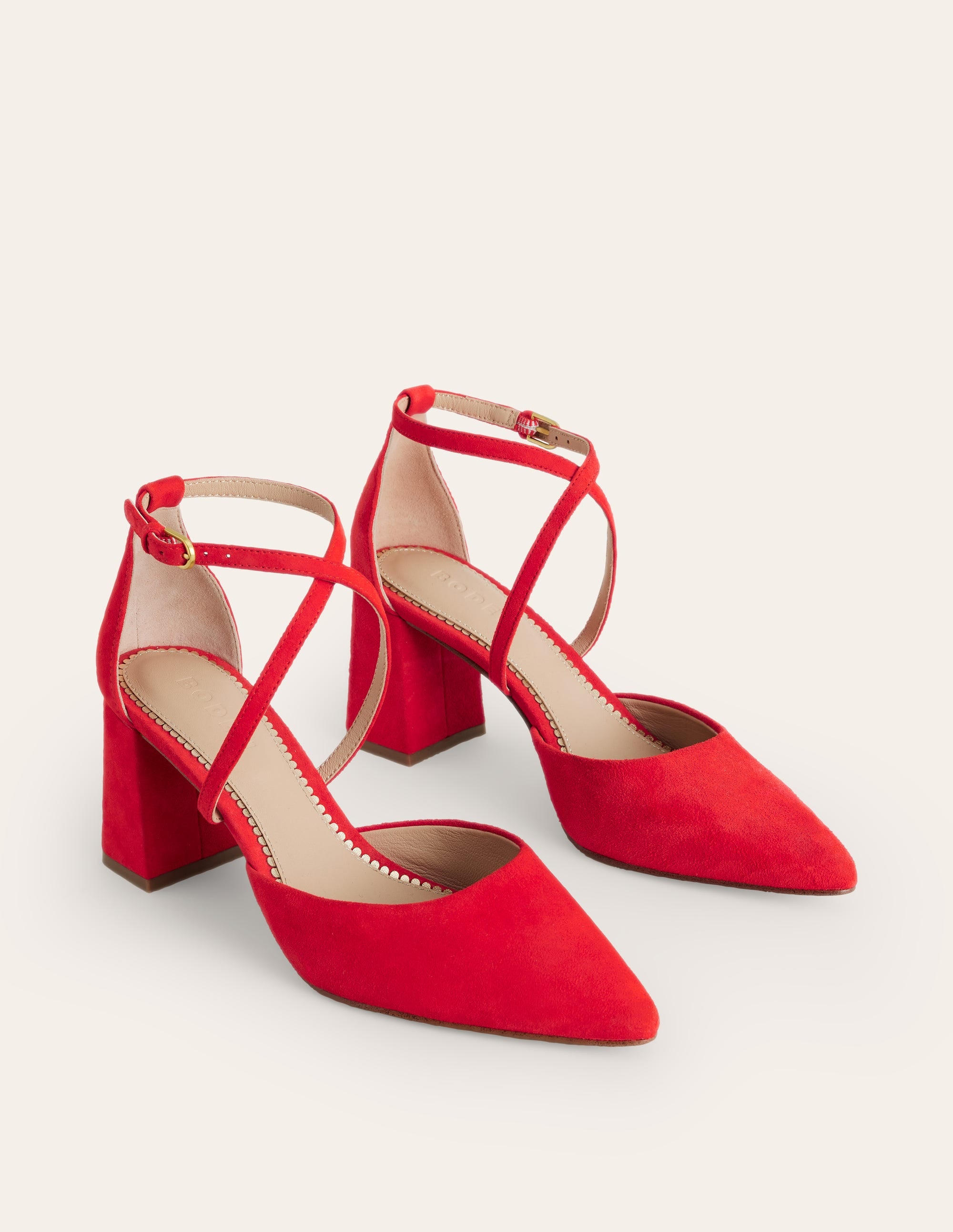  Strap Block Heel Point Courts-Red Suede、mySite、ashleygrahame