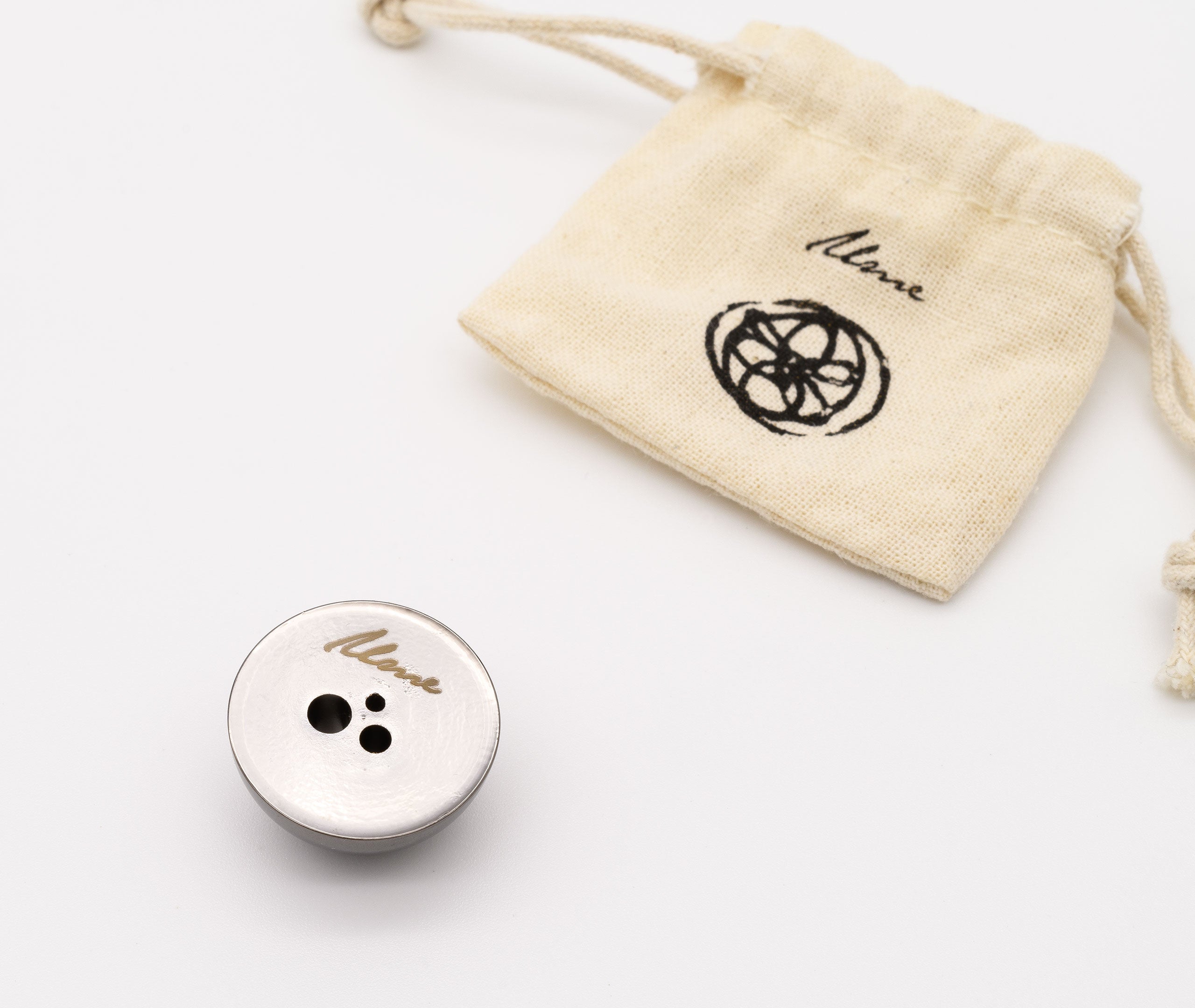 Brass Dome Incense Holder - Metallic Black、mySite、topwebapps