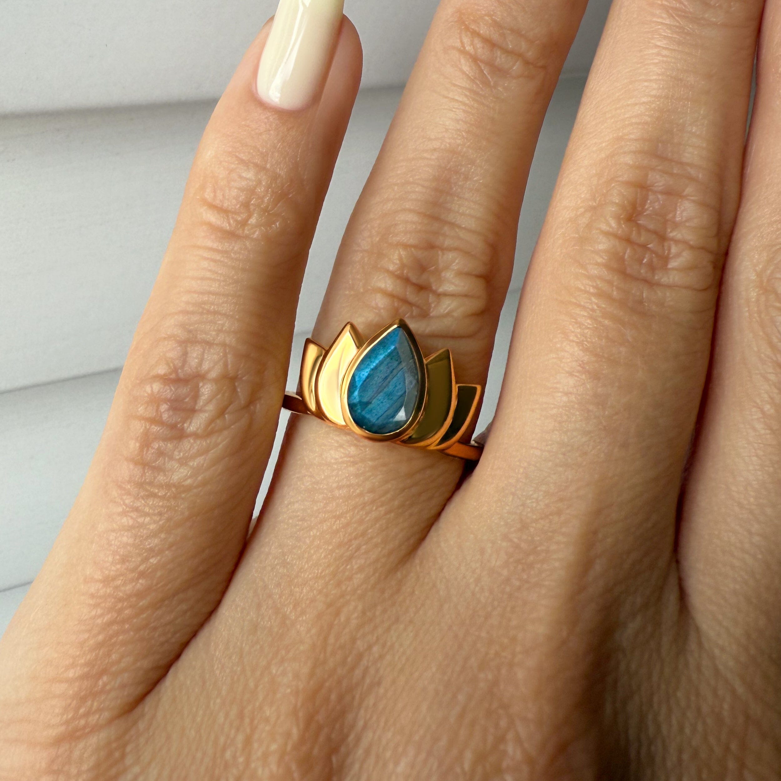 Labradorite Ring - Sacred Lotus、mySite、hinf8tx79