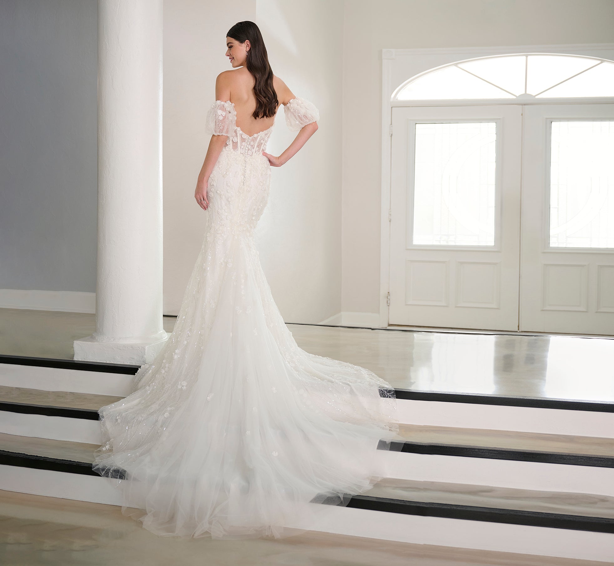 Beaded And Lace Gown In Ivory Nude、mySite、solidvoid