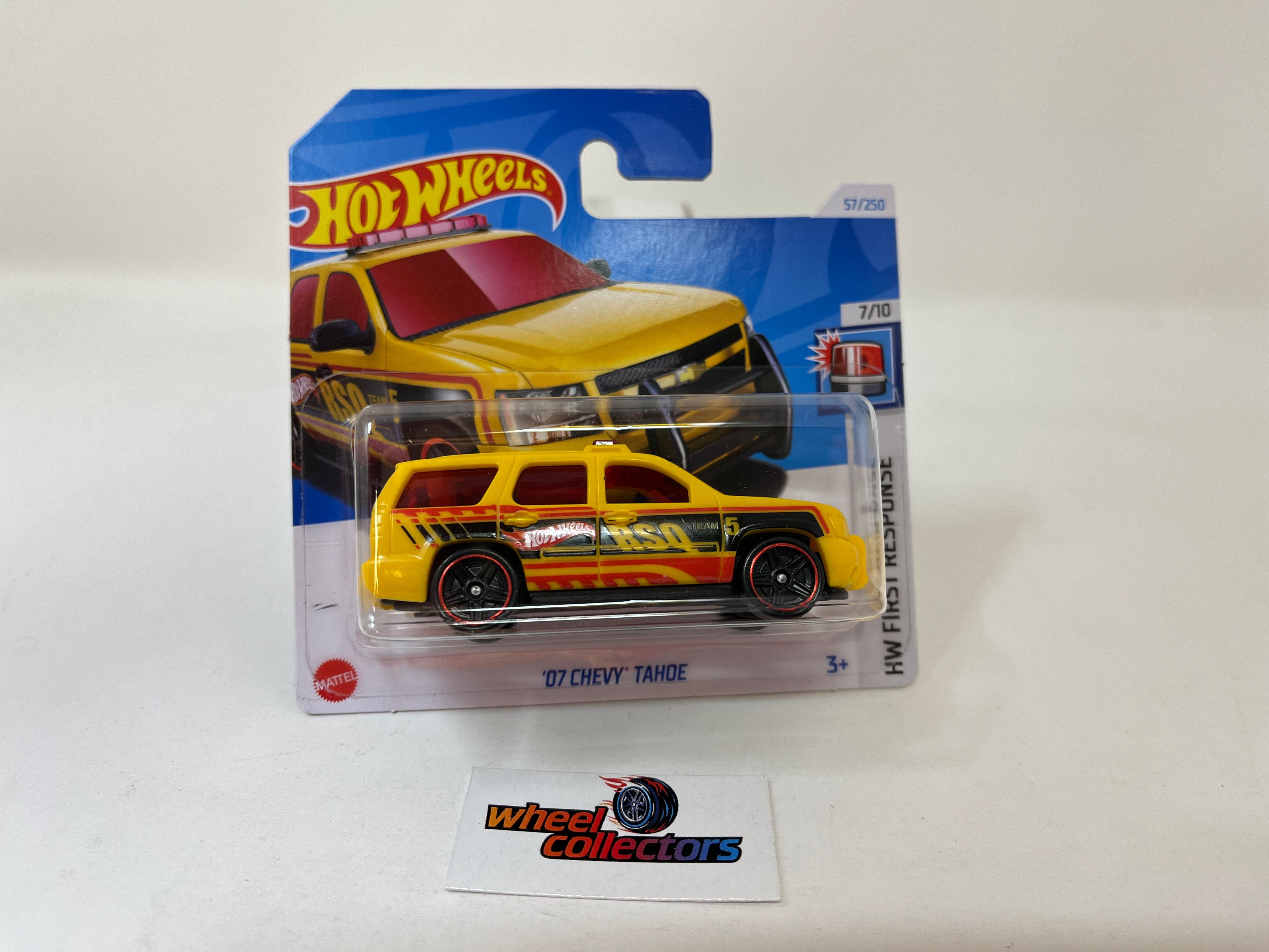 '07 Chevy Tahoe #57 * YELLOW * 2024 Hot Wheels * SHORT CARD、mySite、hgirdovlk