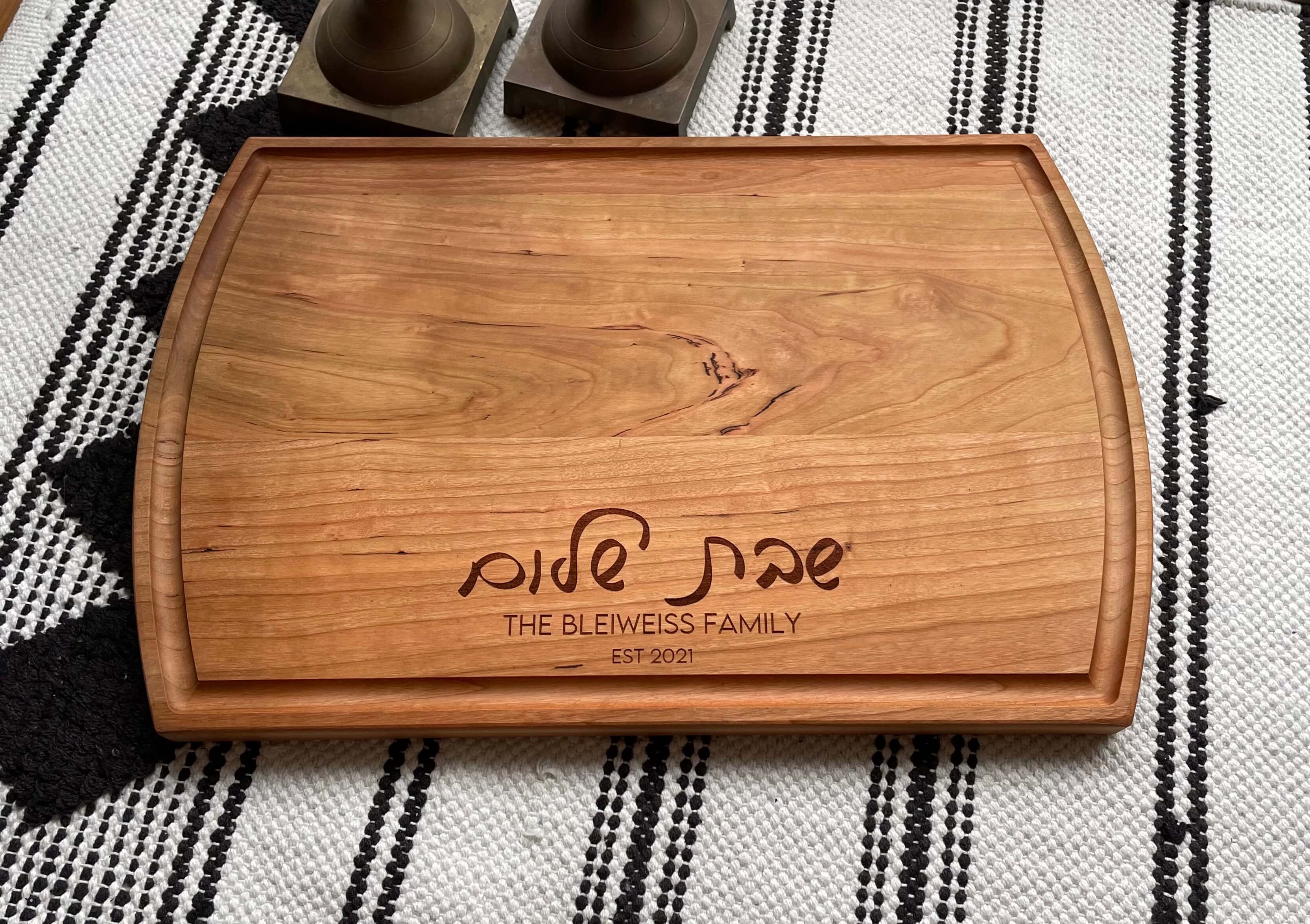 Personalized Flat Cursive Design Wood Challah Board - Cherry, Maple or Mixed Wood、mySite、topwebapps