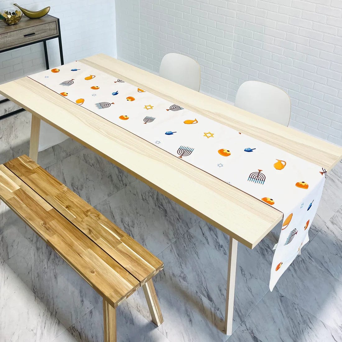 Hanukkah Confetti Table Runner、mySite、topwebapps