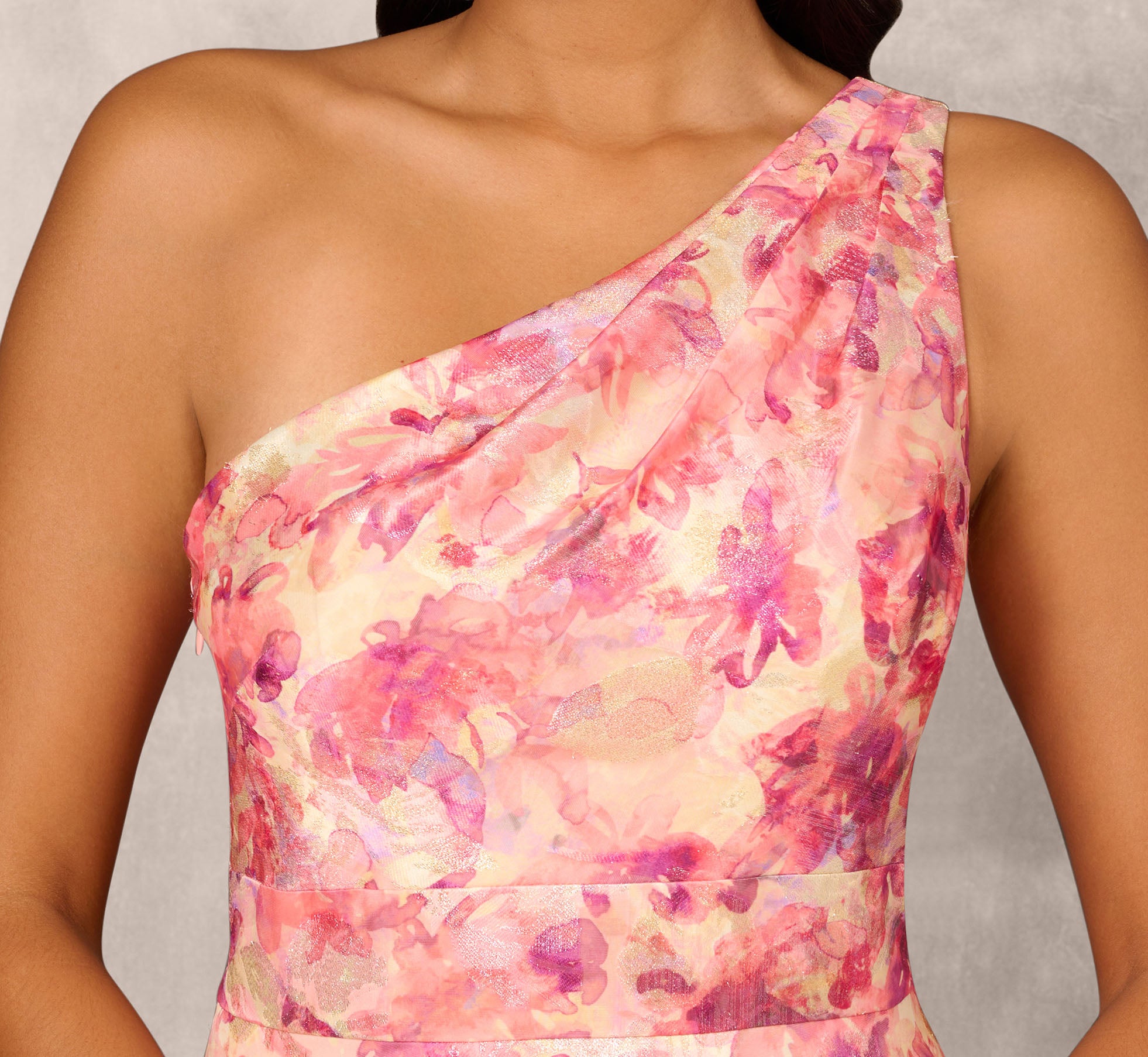 Printed Jacquard One Shoulder Ball Gown With Pleat Details In Red Multi、mySite、solidvoid