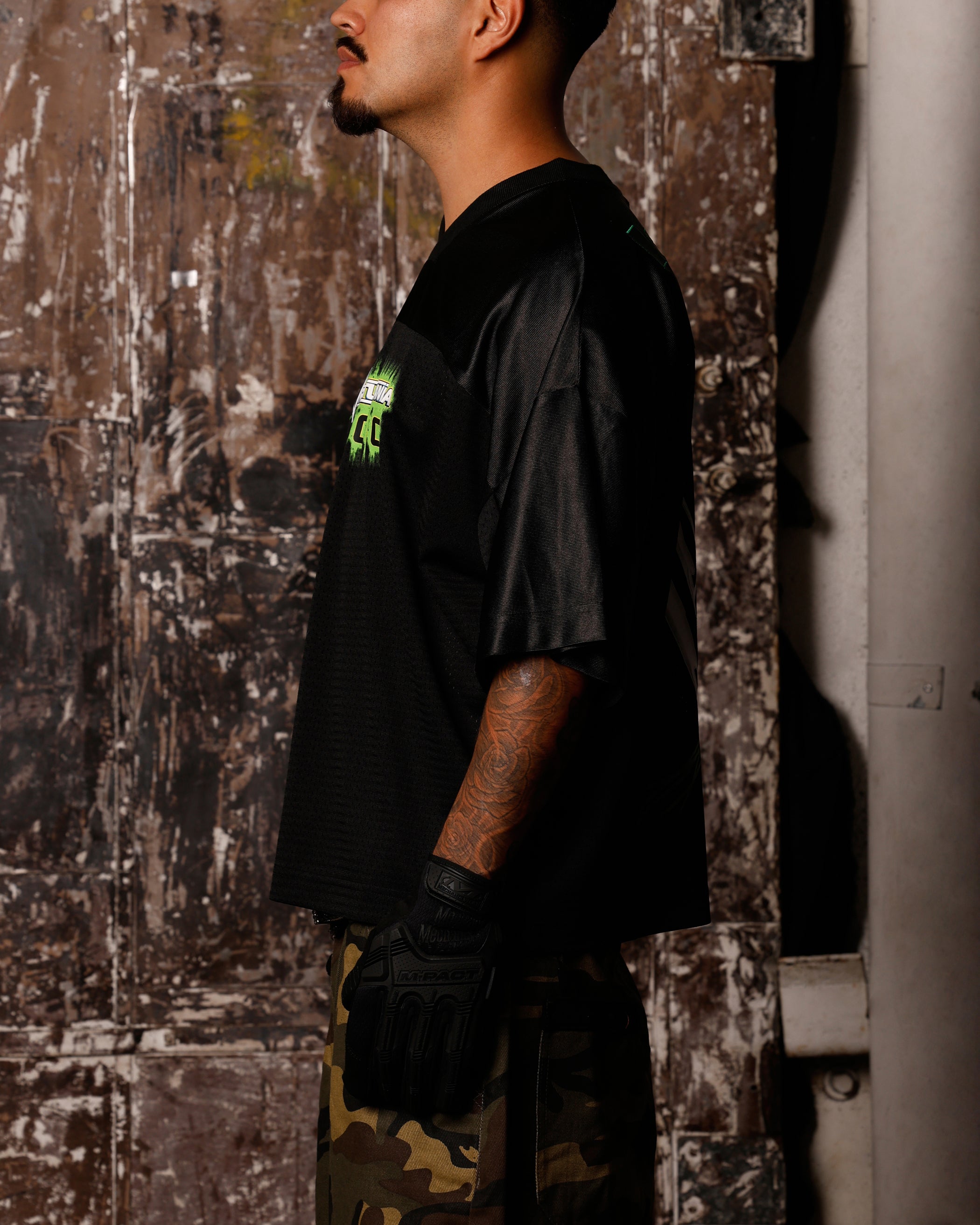 {product_title} - {shop_name}