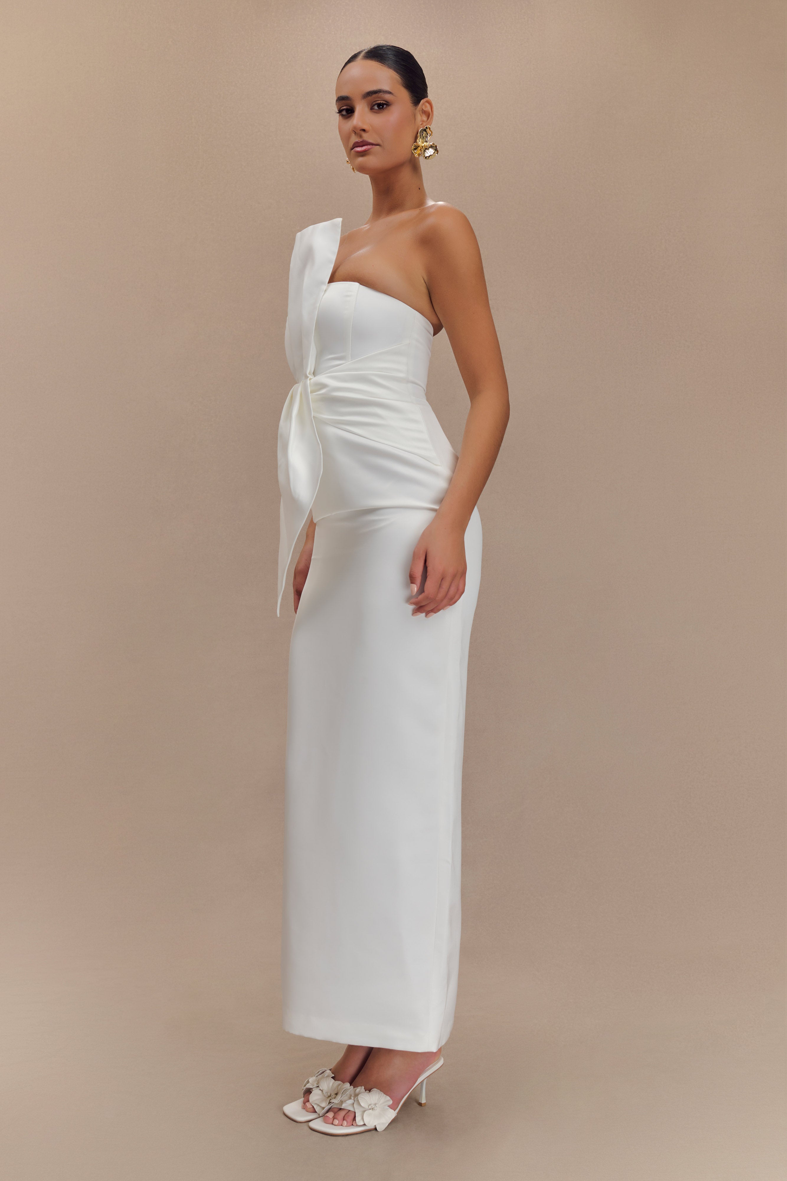 Cyrill Strapless Satin Structured Maxi Dress - White、mySite、solidvoid