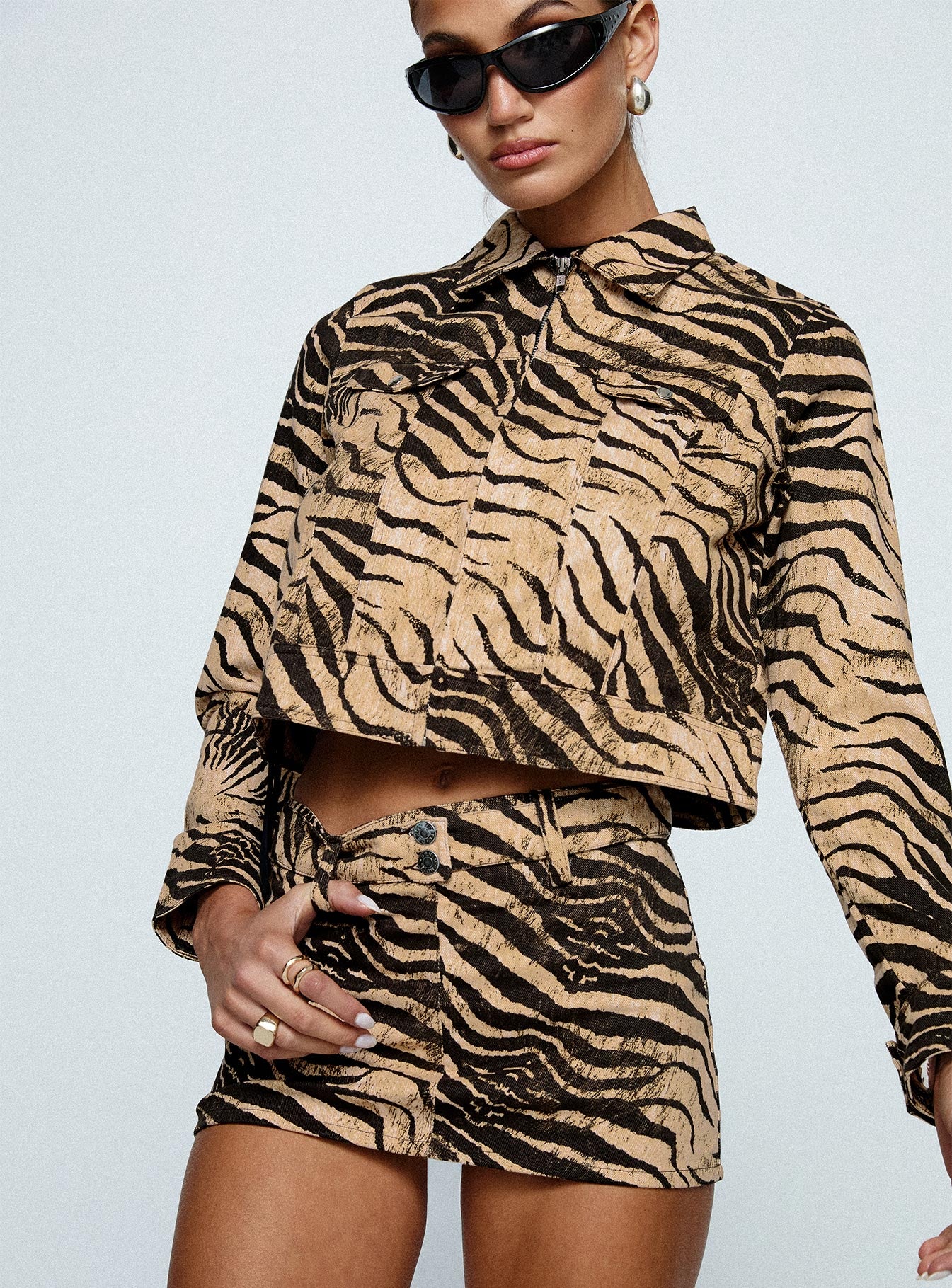 Oiwa Skirt Multi、mySite、solidvoid