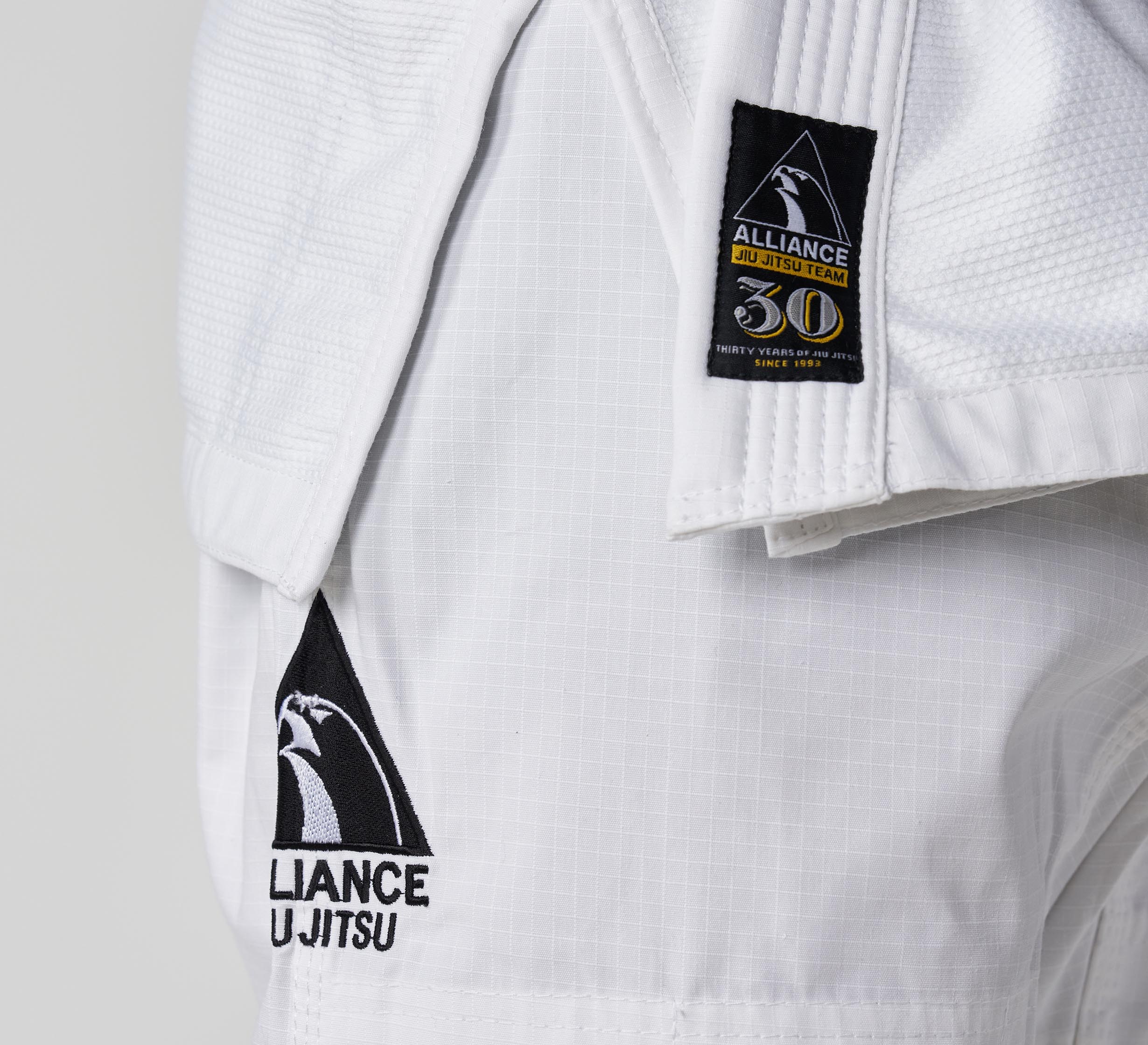 Alliance Limited Edition 30th Anniversary BJJ Gi White、mySite、gigharbornorthrealestate