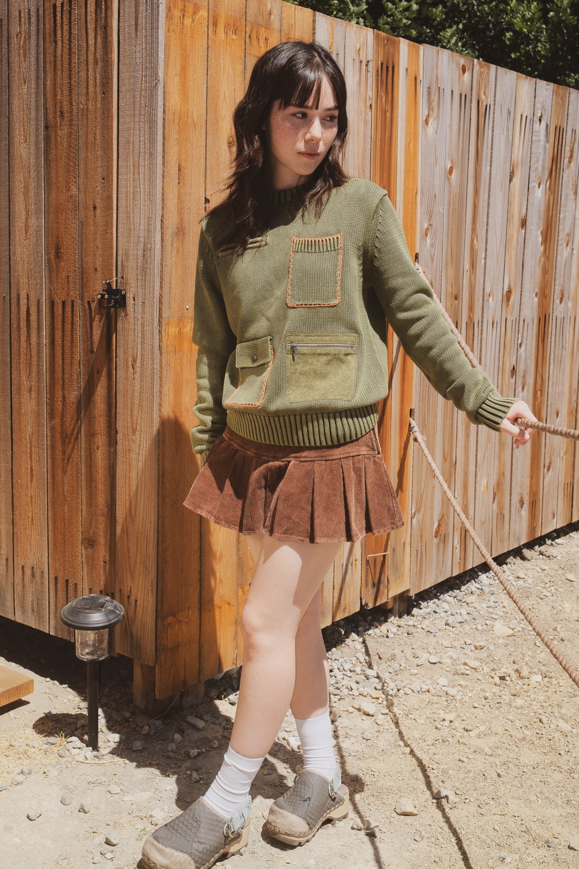 {product_title} - {shop_name}