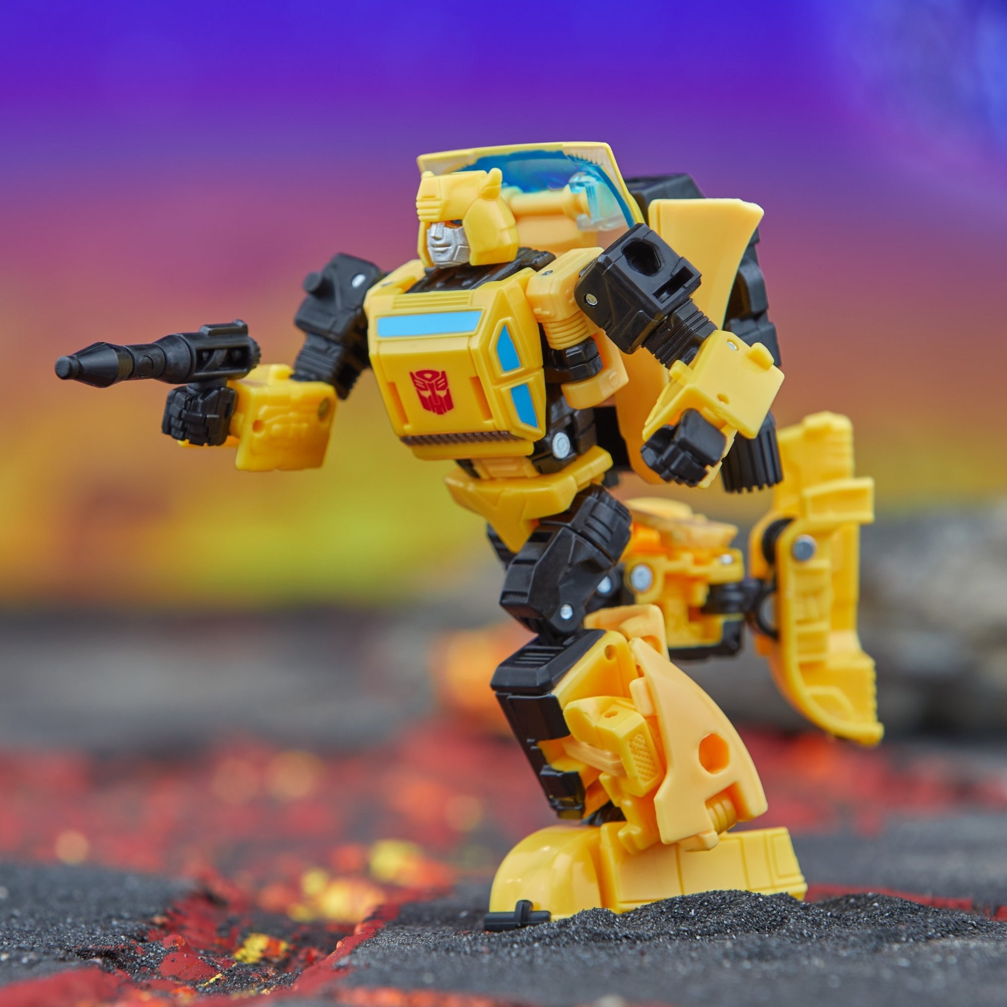 Transformers Legacy Deluxe Class Origin Bumblebee、mySite、hgirdovlk