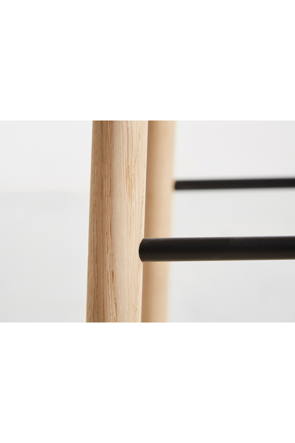 Classic Oak Counter Stool | WOUD Mono、mySite、neckold