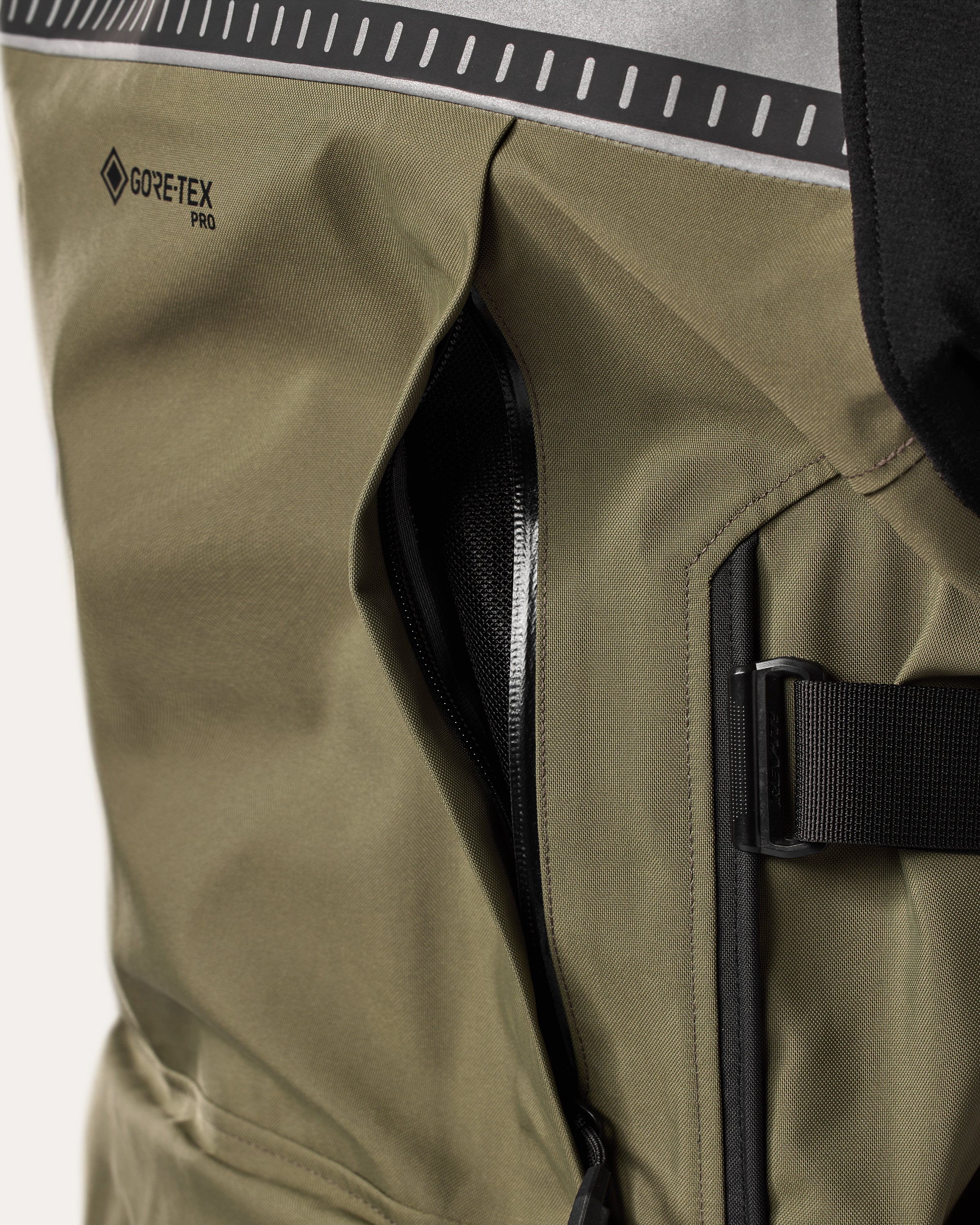 Jacket Dominator 3 GTX | Black、mySite、dreamappss