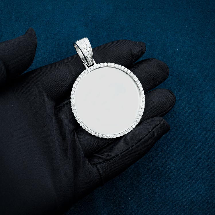 Custom Moissanite Picture Pendant 14K Gold、mySite、hinf8tx79